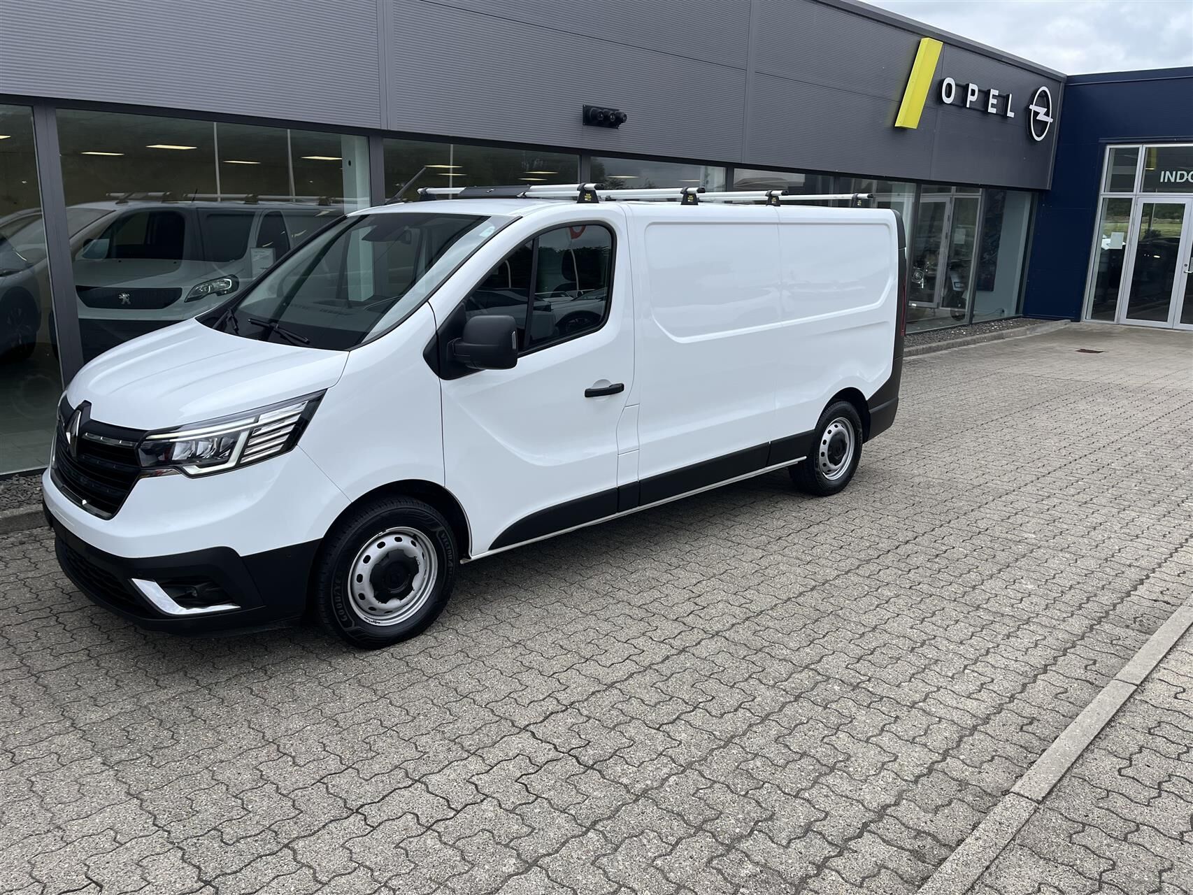 Billede af Renault Trafic L2H1 2,0 DCI start/stop 150HK Van 6g