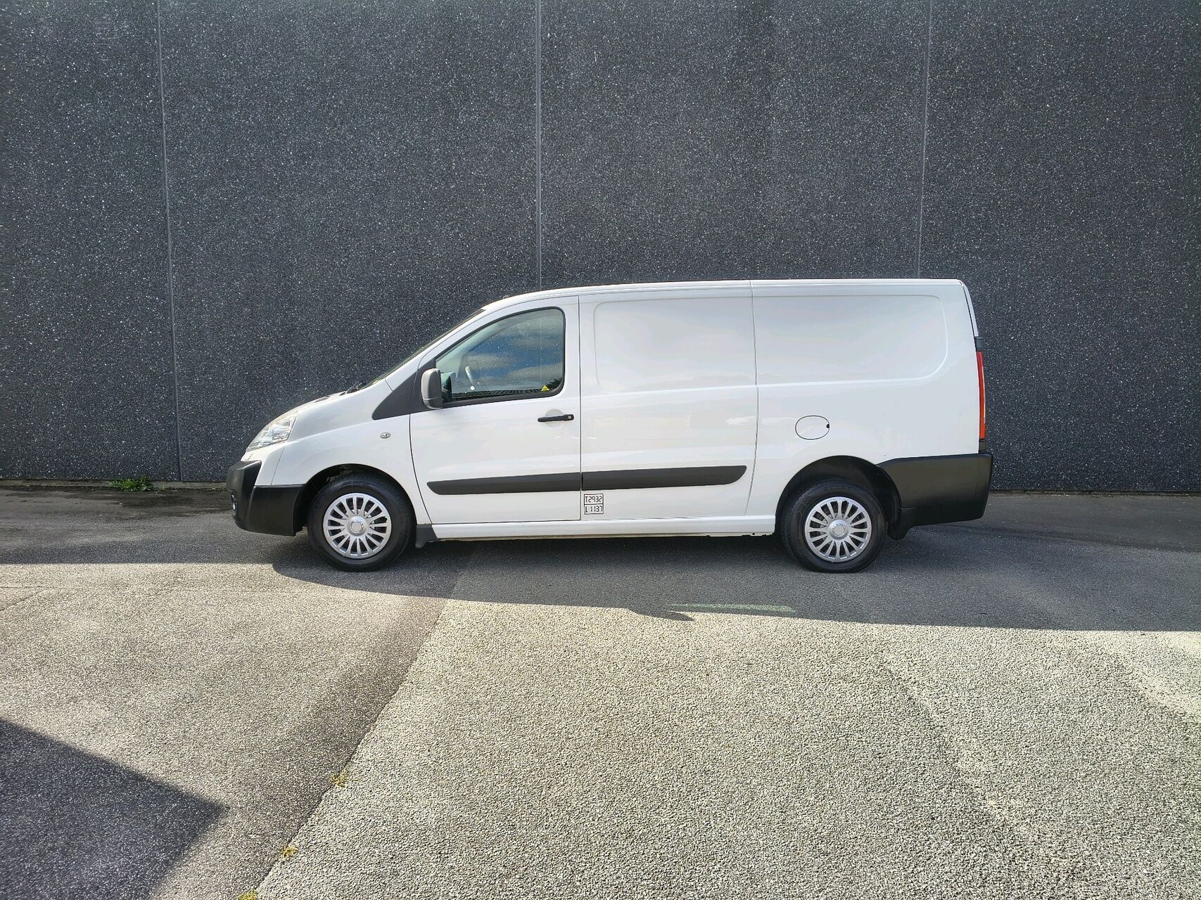 Billede af Toyota Proace L2H1 2,0 D-4D T1+ Splitbagdør 128HK Van 6g