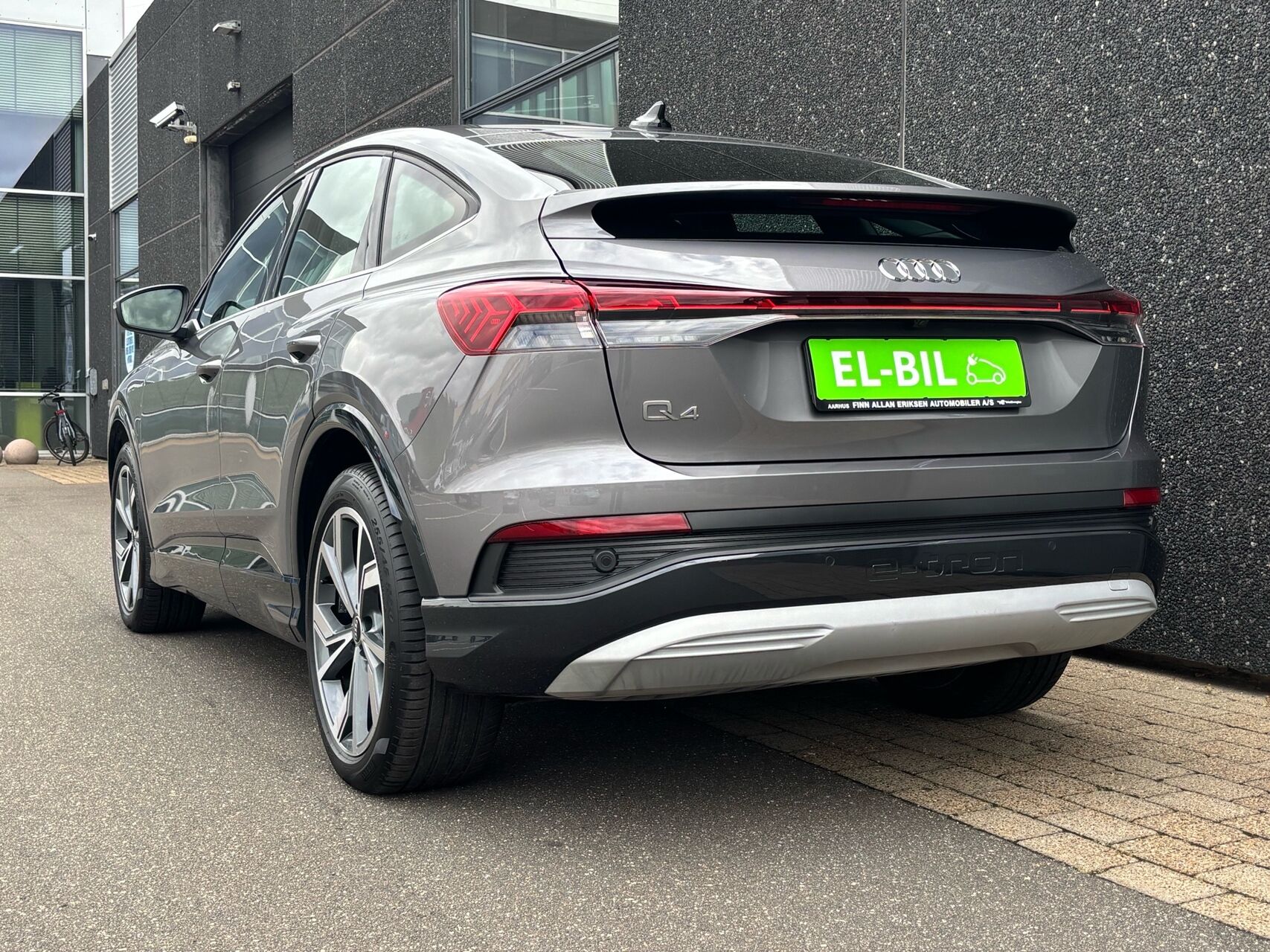 Billede af Audi Q4 Sportback 45 E-tron Attitude 286HK 5d Aut.