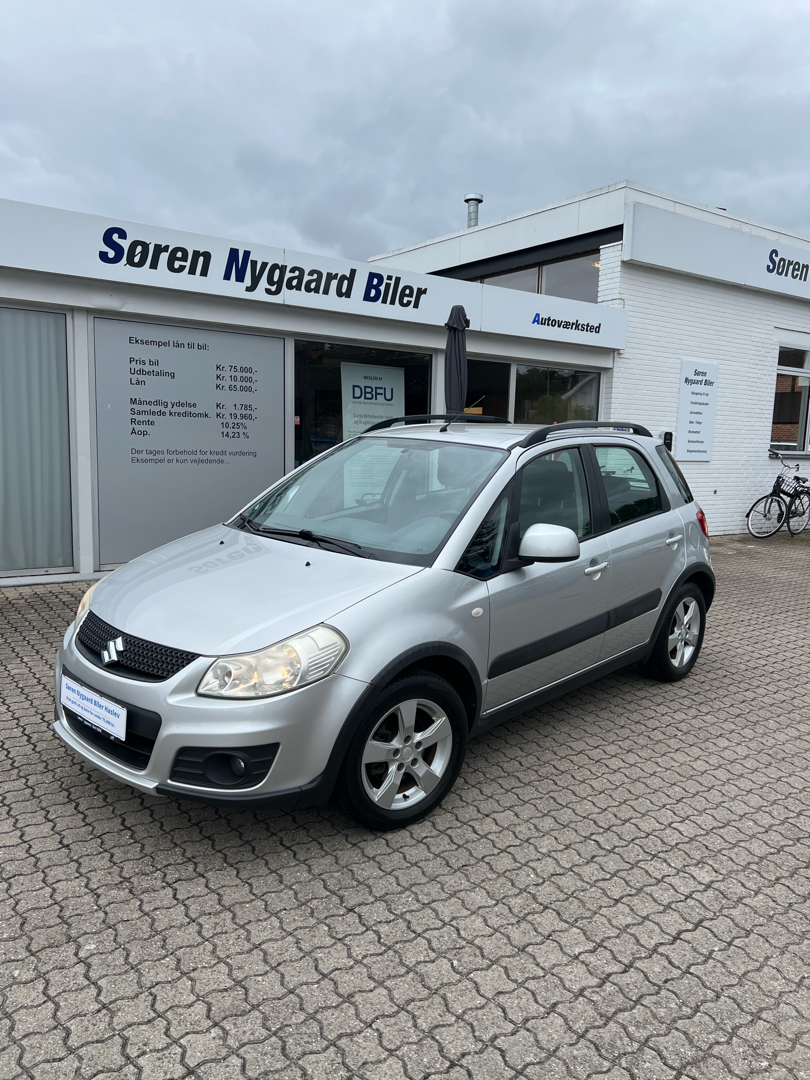 Billede af Suzuki SX4 1,6 16V GL A/C 120HK 5d