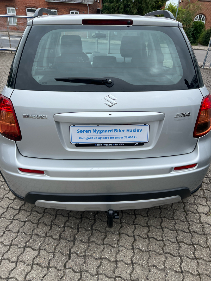 Billede af Suzuki SX4 1,6 16V GL A/C 120HK 5d