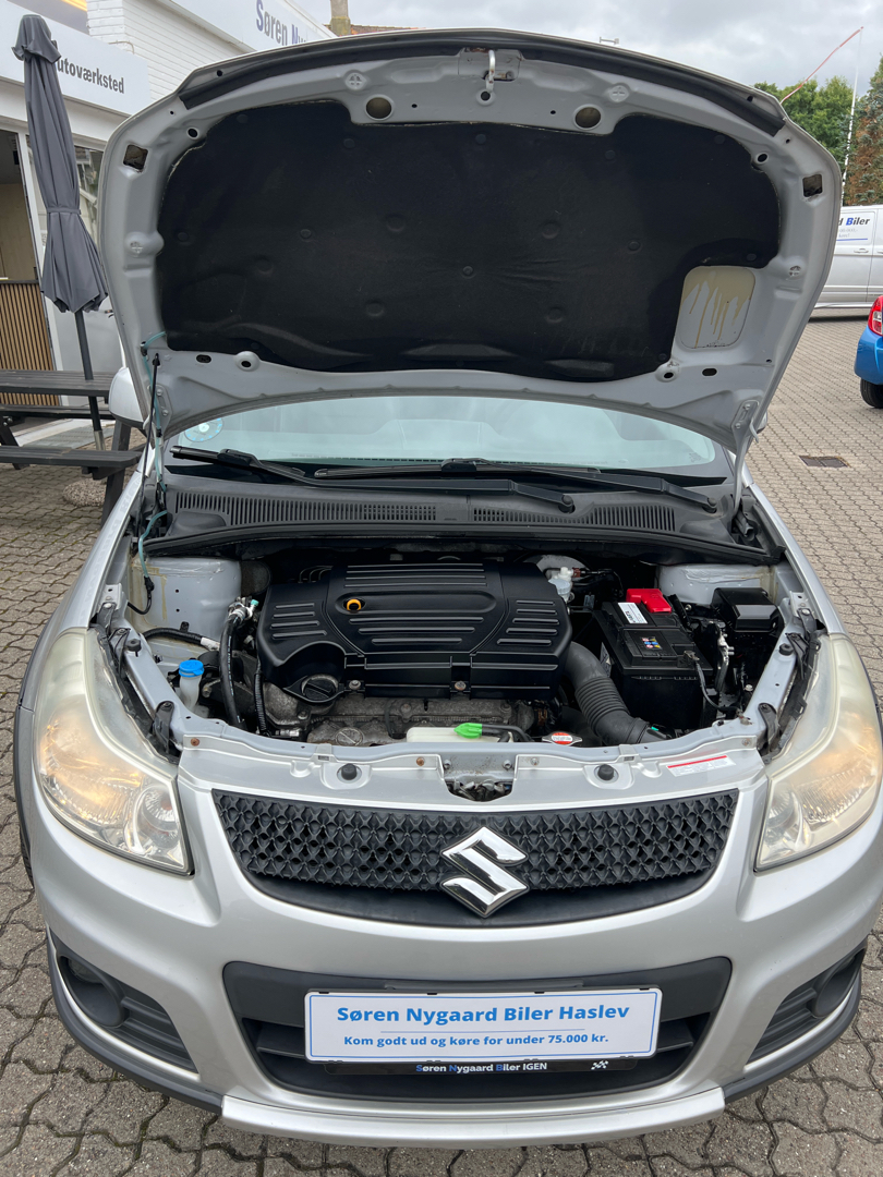Billede af Suzuki SX4 1,6 16V GL A/C 120HK 5d