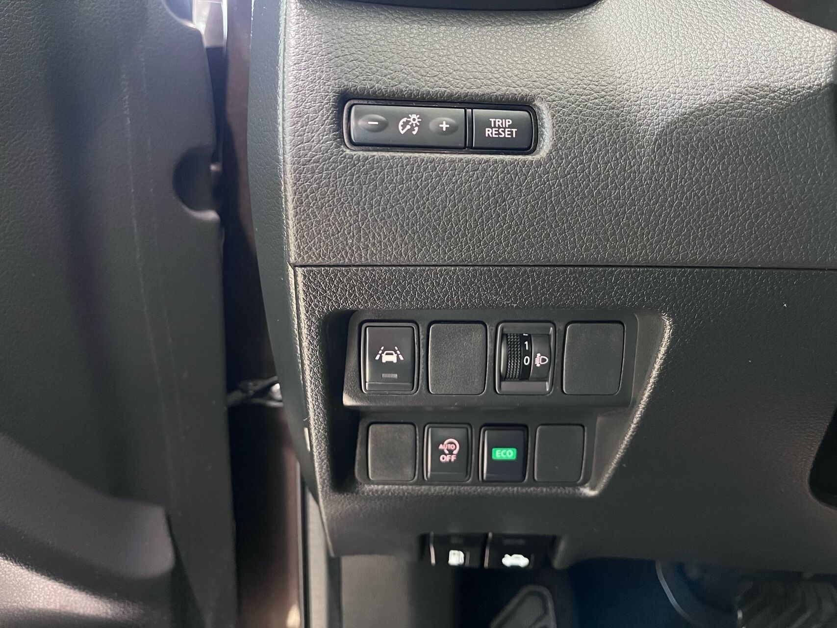 Billede af Nissan Qashqai 1,3 Dig-T N-Connecta DCT 160HK 5d 7g Aut.
