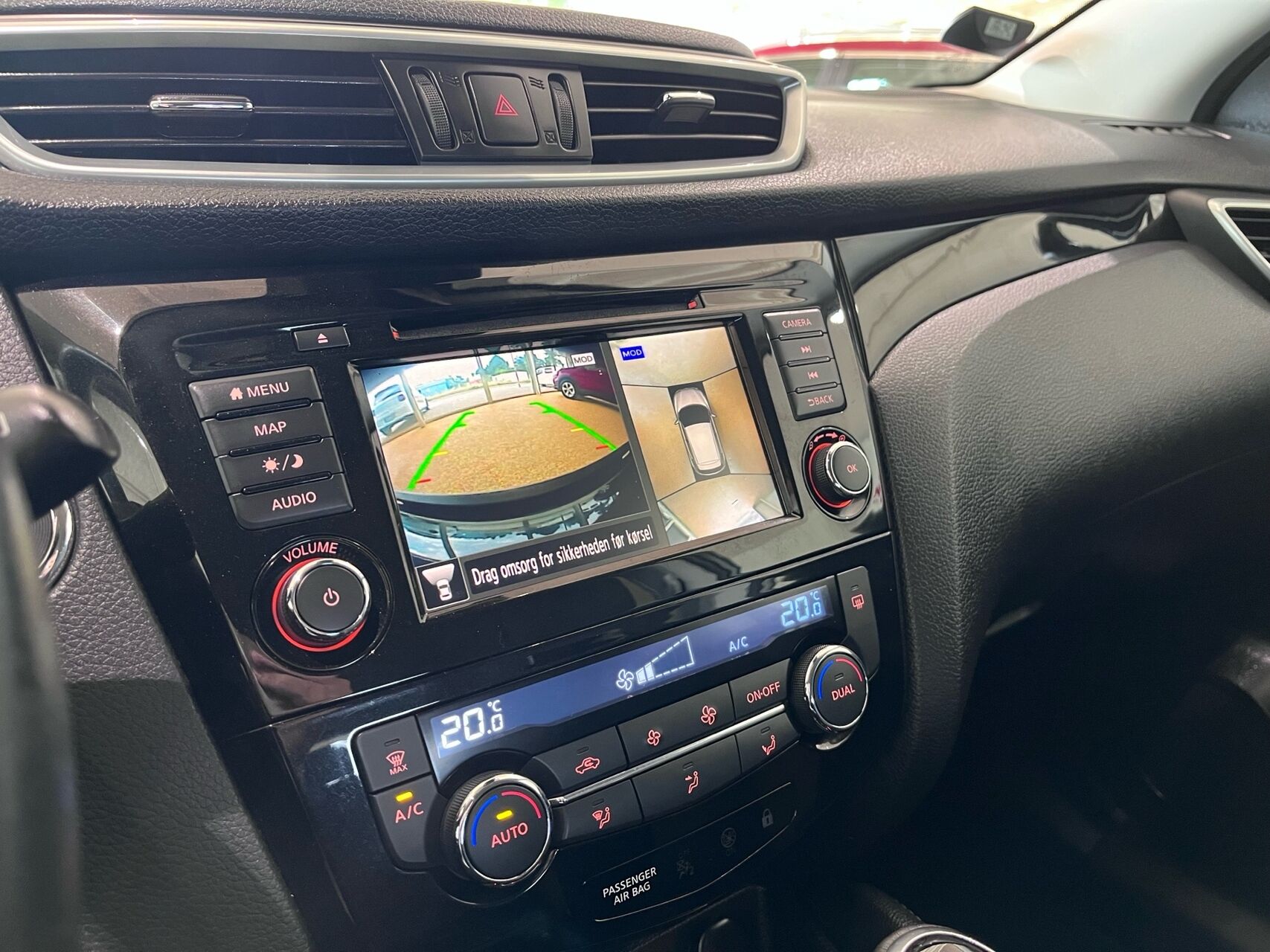 Billede af Nissan Qashqai 1,3 Dig-T N-Connecta DCT 160HK 5d 7g Aut.