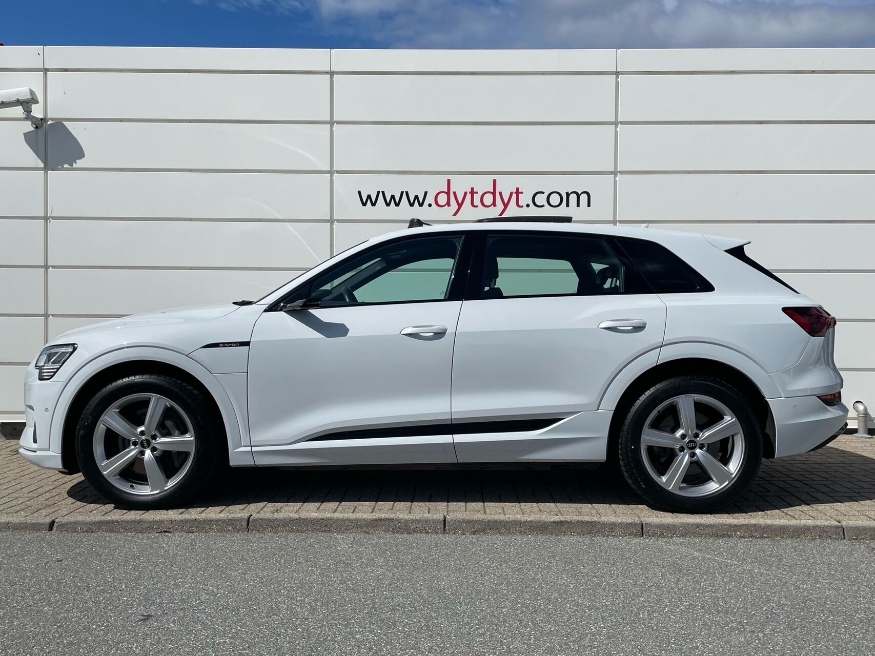 Billede af Audi E-tron 55 Advanced Quattro 408HK 5d Aut.