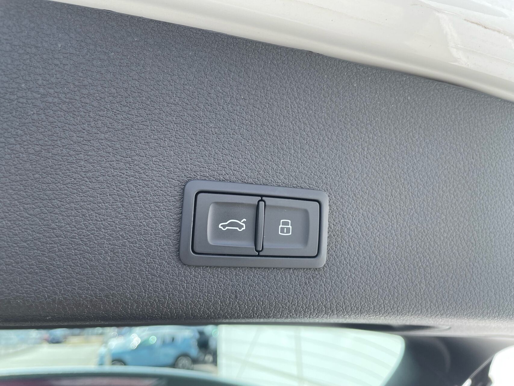 Billede af Audi E-tron 55 Advanced Quattro 408HK 5d Aut.