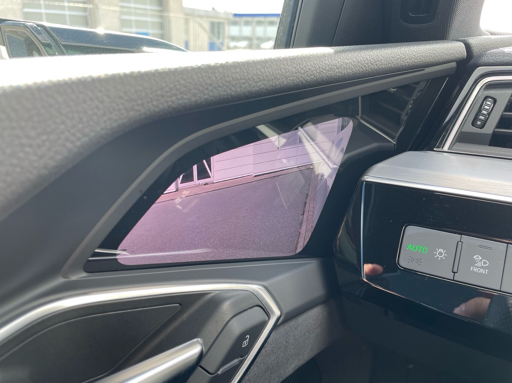 Billede af Audi E-tron 55 Advanced Quattro 408HK 5d Aut.