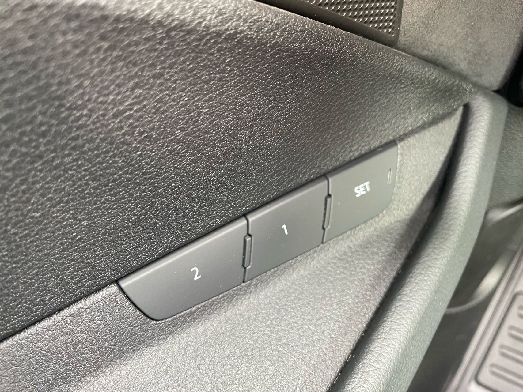 Billede af Audi E-tron 55 Advanced Quattro 408HK 5d Aut.