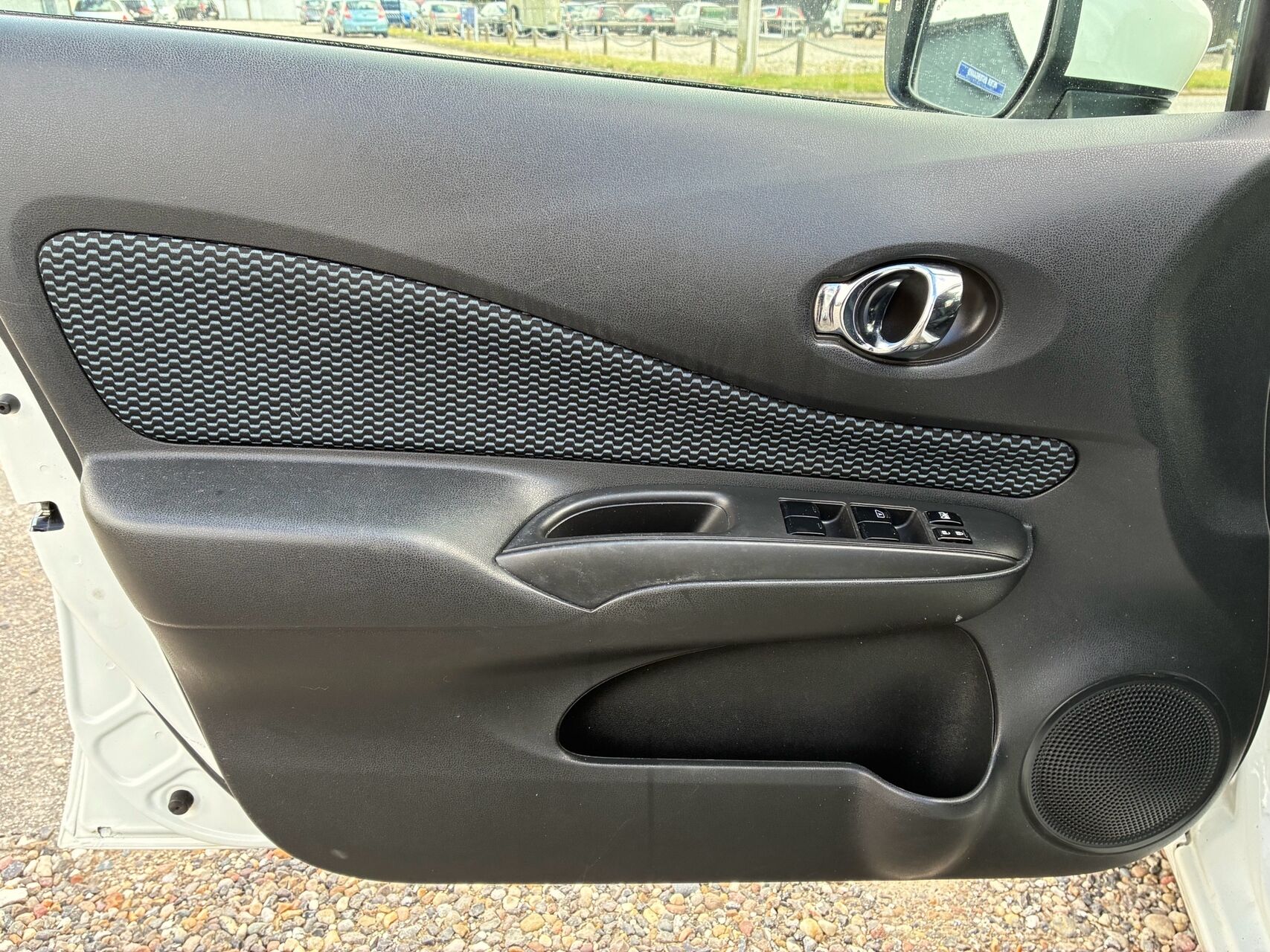 Billede af Nissan Note 1,2 Acenta Family Pack 80HK 5d