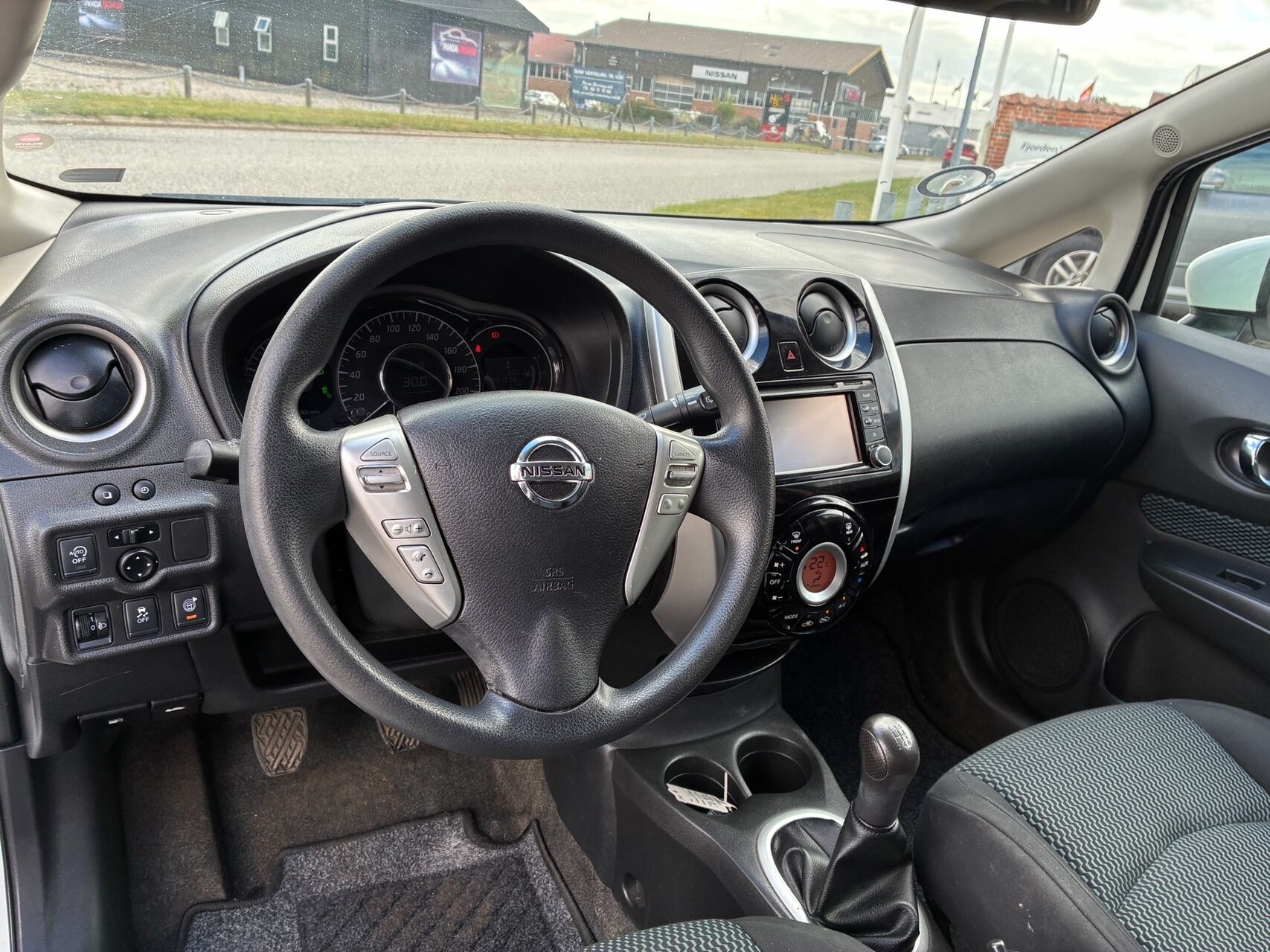 Billede af Nissan Note 1,2 Acenta Family Pack 80HK 5d