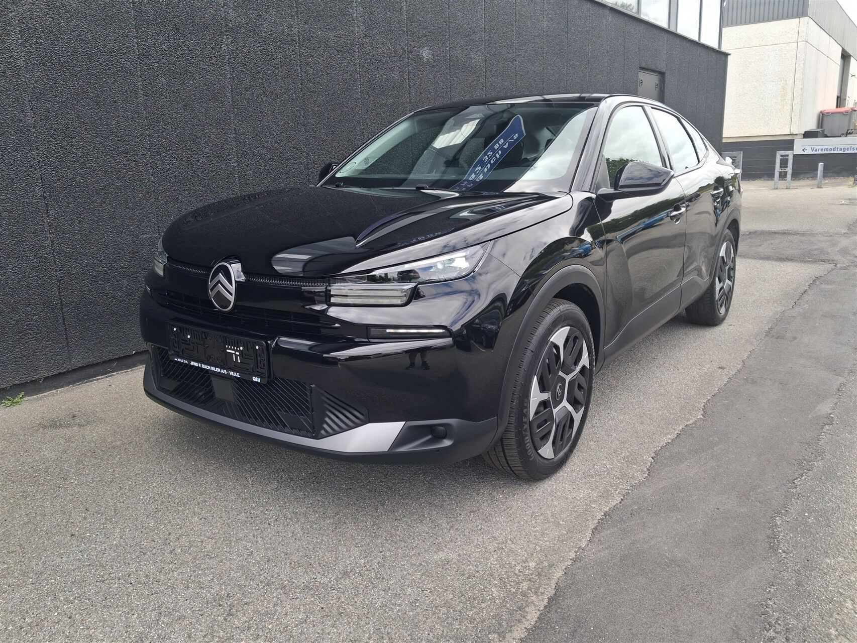 Billede af Citroën e-C4 X EL Plus 136HK 5d Aut.