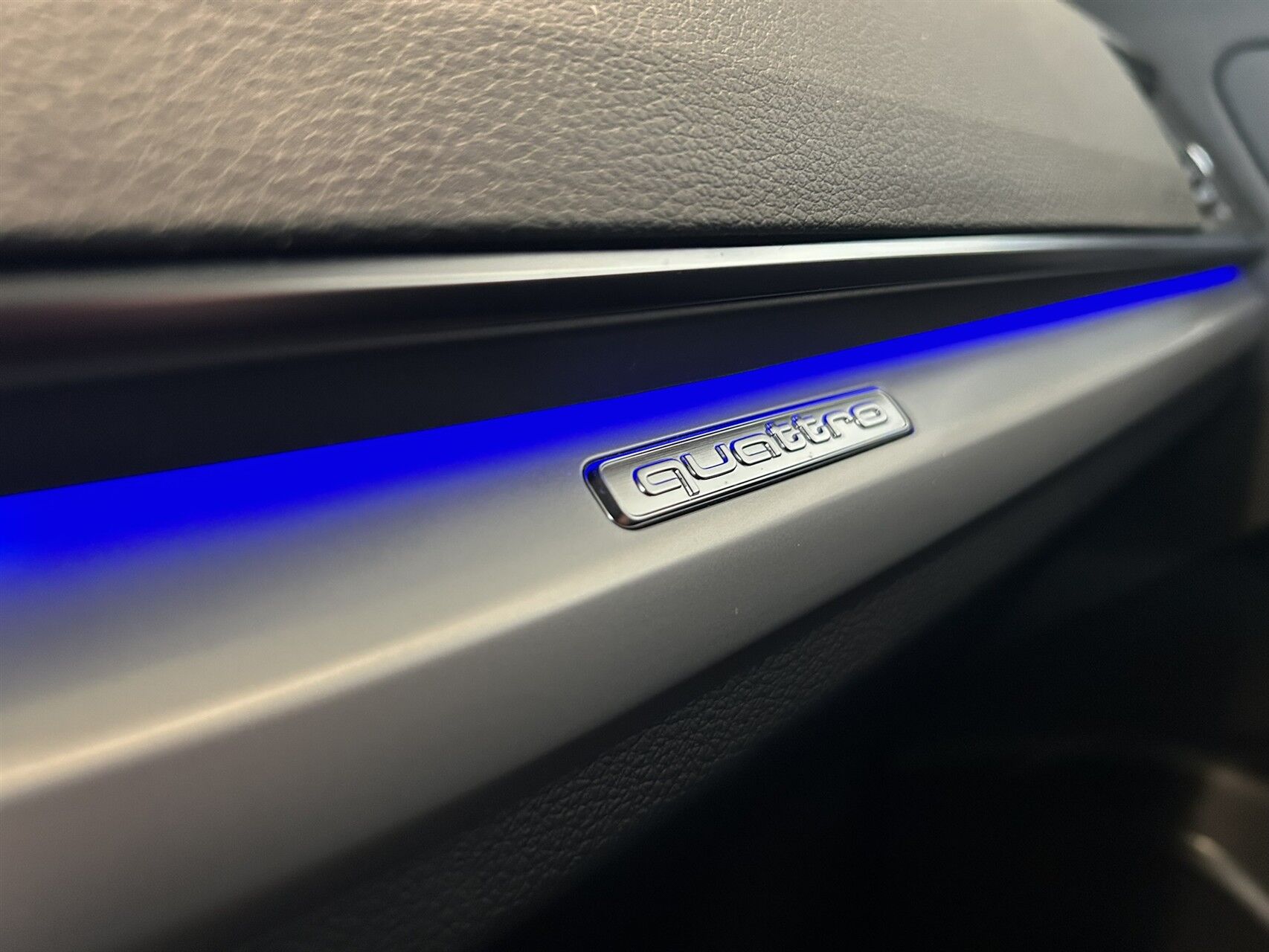 Billede af Audi Q5 2,0 40 TDI  Mild hybrid Prestige Midnight Edition Quattro S Tron 204HK 5d 7g Aut.