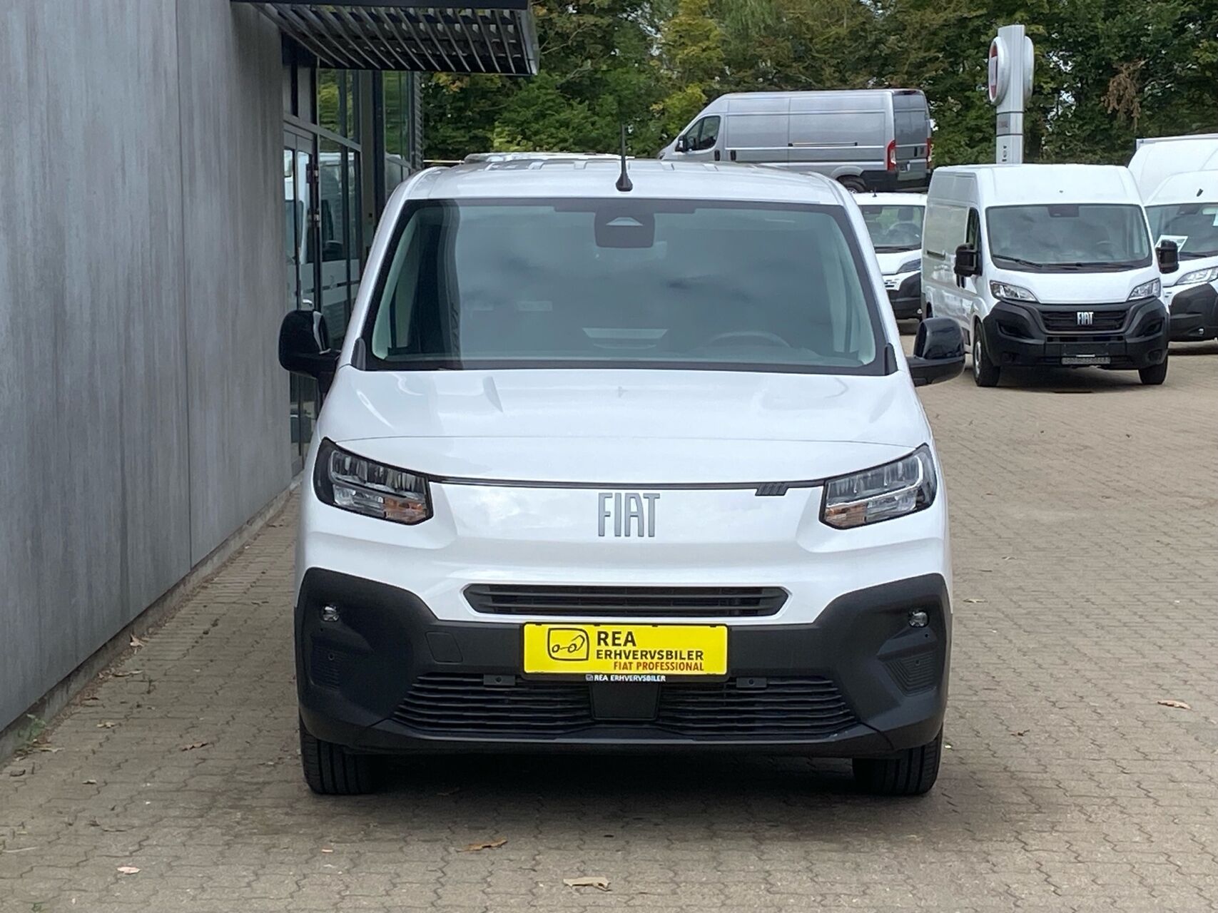 Billede af Fiat Doblò L2H1 1,5 BlueHDI Pro 130HK Van 8g Aut.
