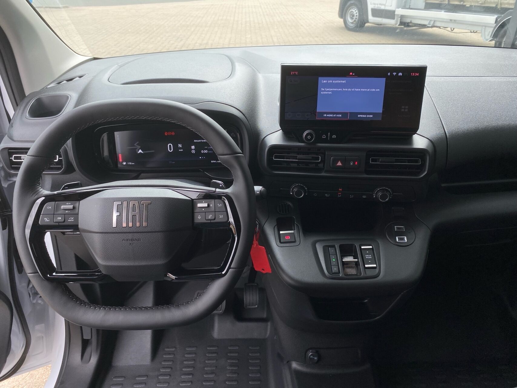 Billede af Fiat Doblò L2H1 1,5 BlueHDI Pro 130HK Van 8g Aut.