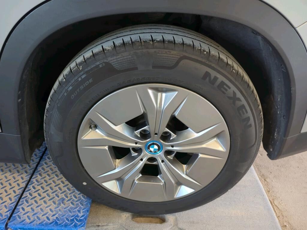 Billede af BMW iX1 xDrive30 EL 4x4 313HK 5d Aut.