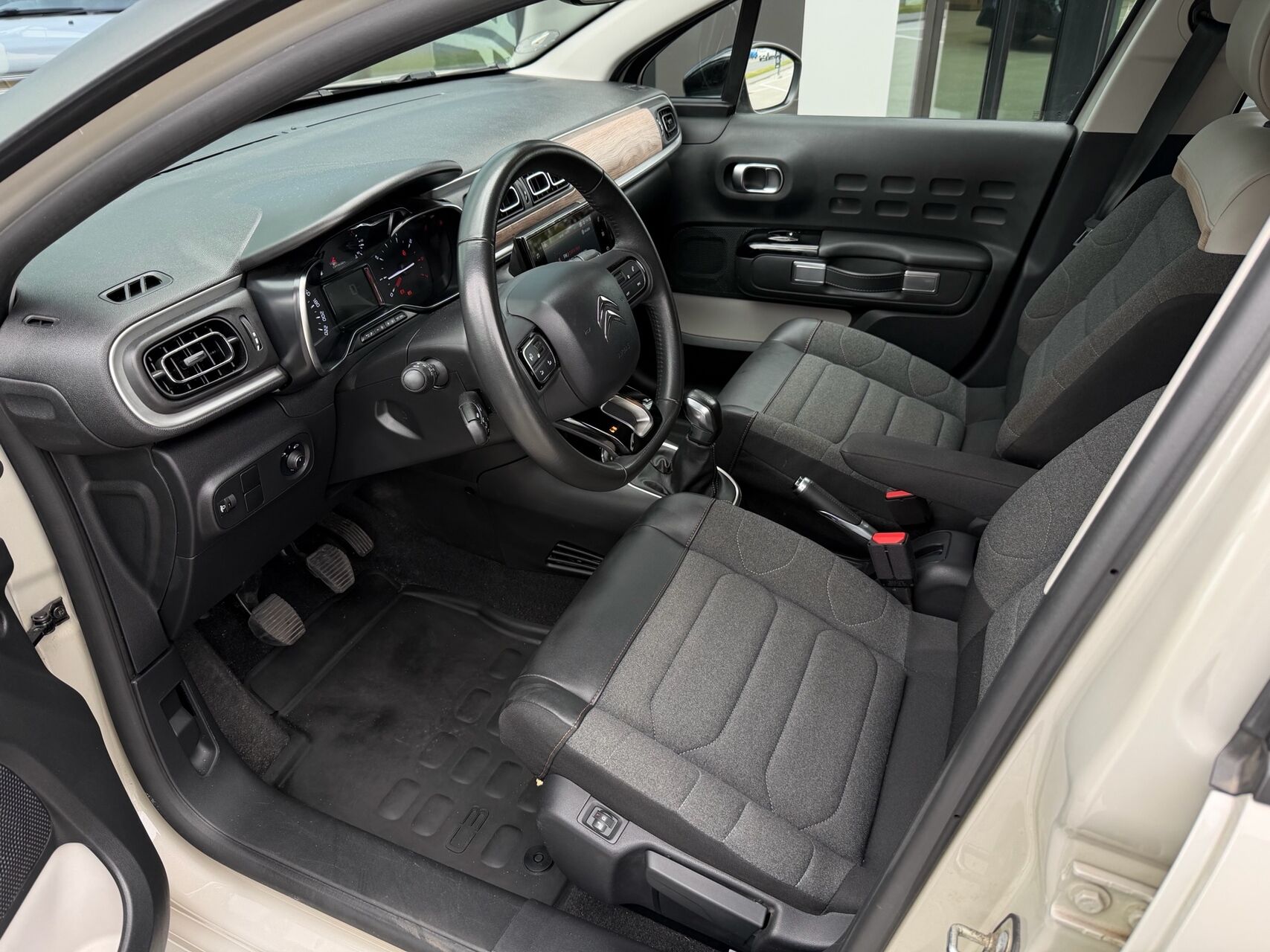 Billede af Citroën C3 1,2 PureTech VTR Sport 83HK 5d