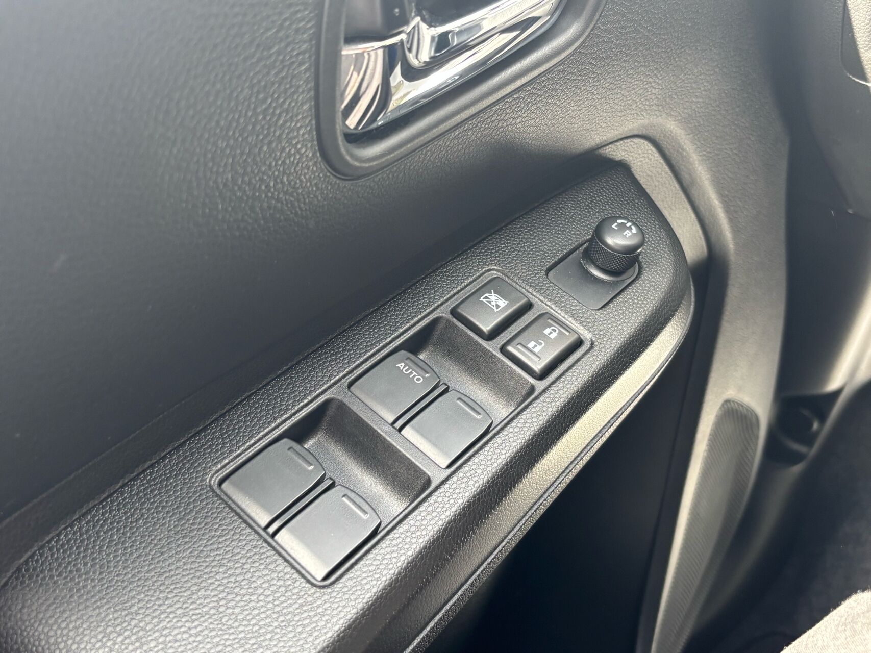 Billede af Suzuki Ignis 1,2 Dualjet  Mild hybrid Adventure 83HK 5d