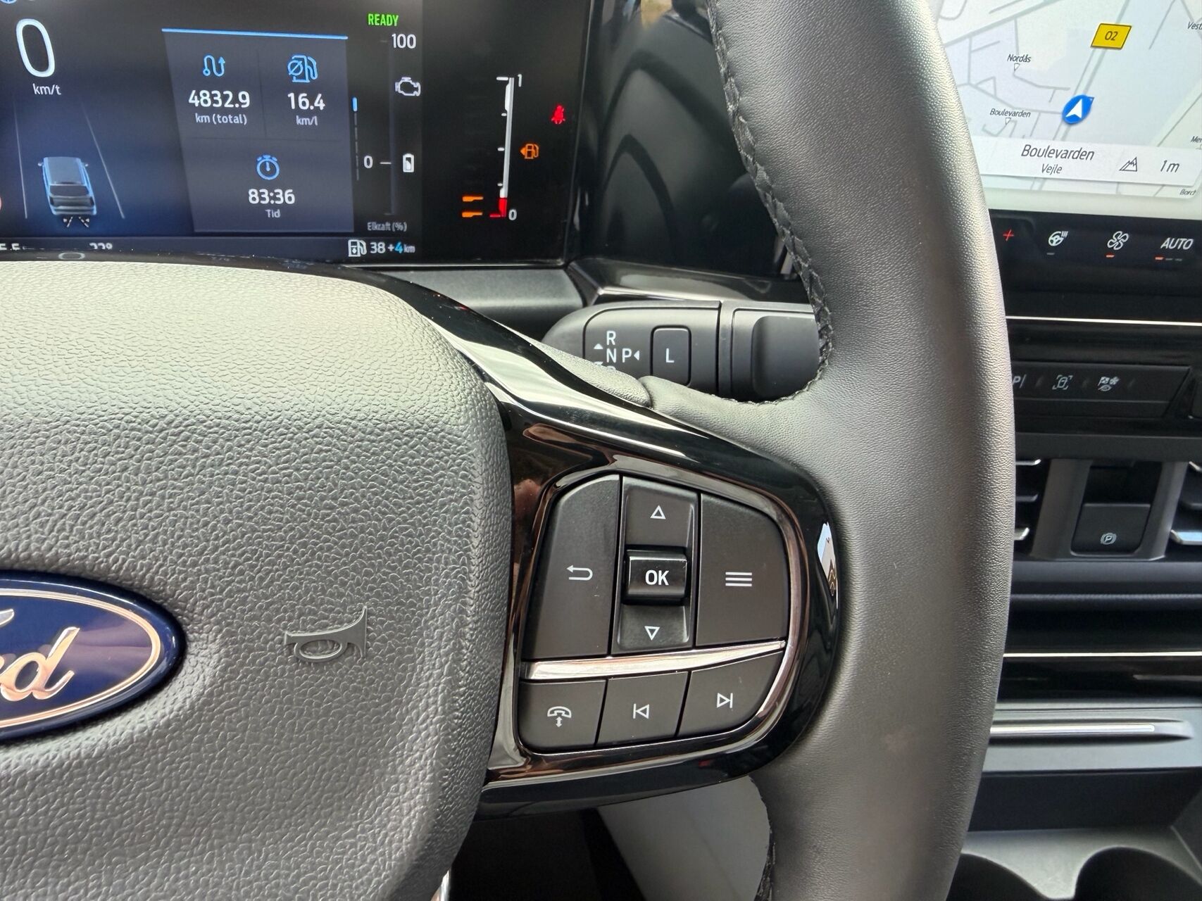 Billede af Ford Tourneo Custom 340 L2H1 2,5 Plugin-hybrid Titanium X CVT 233HK Aut.