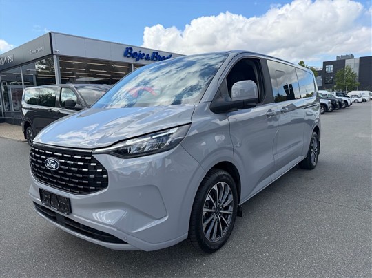Ford Tourneo Custom 340 L2H1 2,5 Plugin-hybrid Titanium X CVT 233HK Aut.