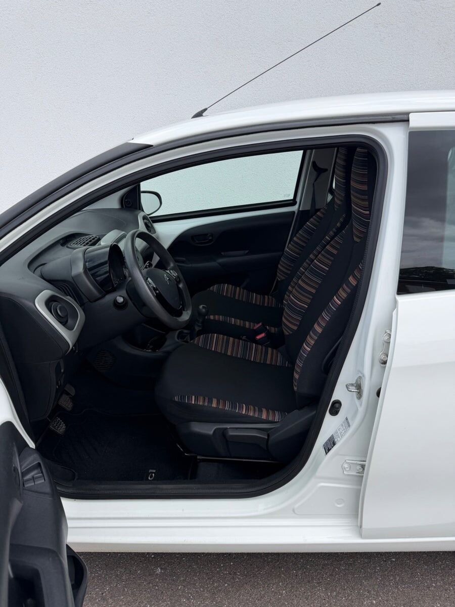 Billede af Citroën C1 1,0 VTi Scoop start/stop 68HK 5d