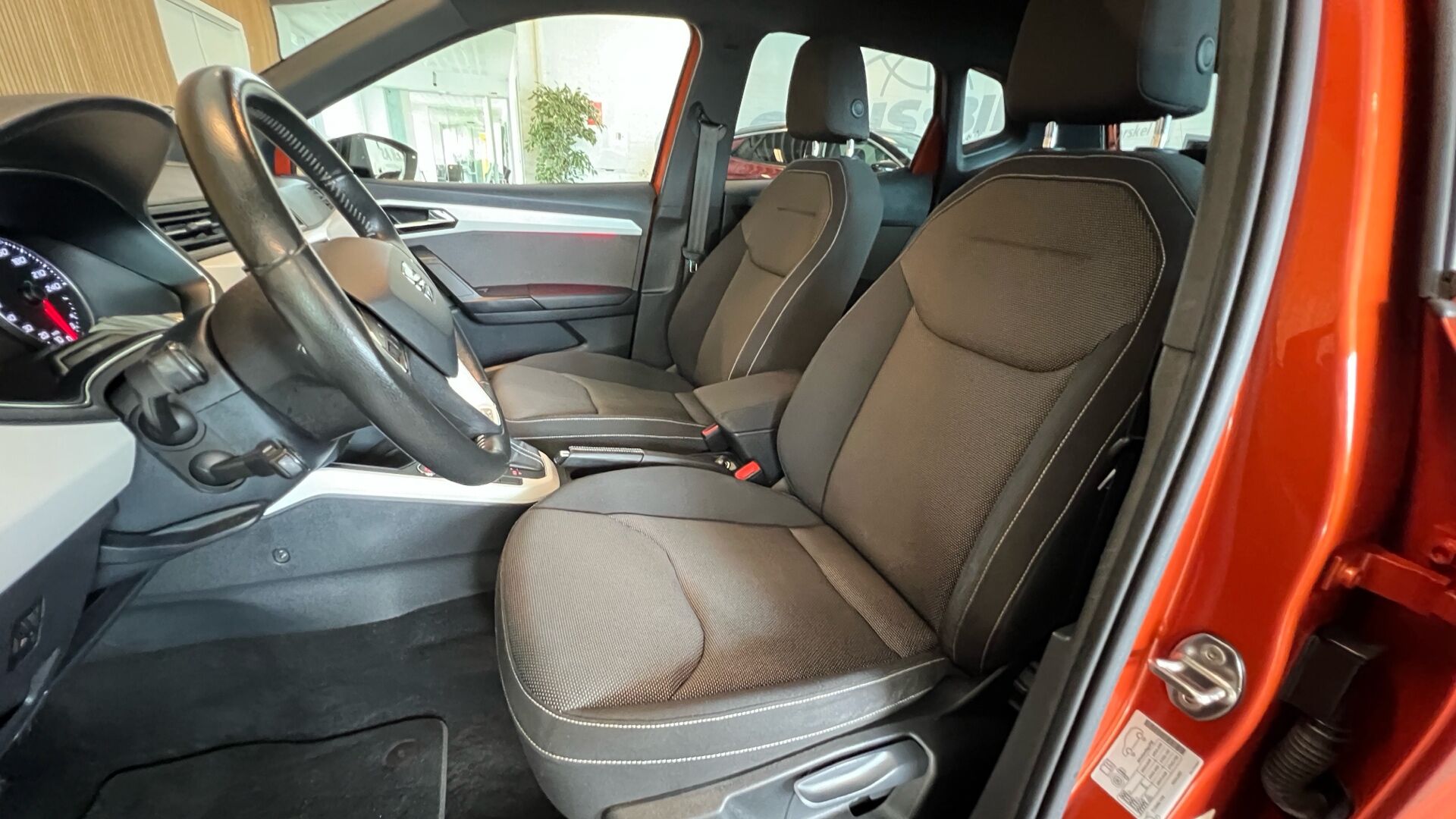 Billede af Seat Arona 1,0 TSI Xcellence Start/Stop DSG 115HK 5d 7g Aut.