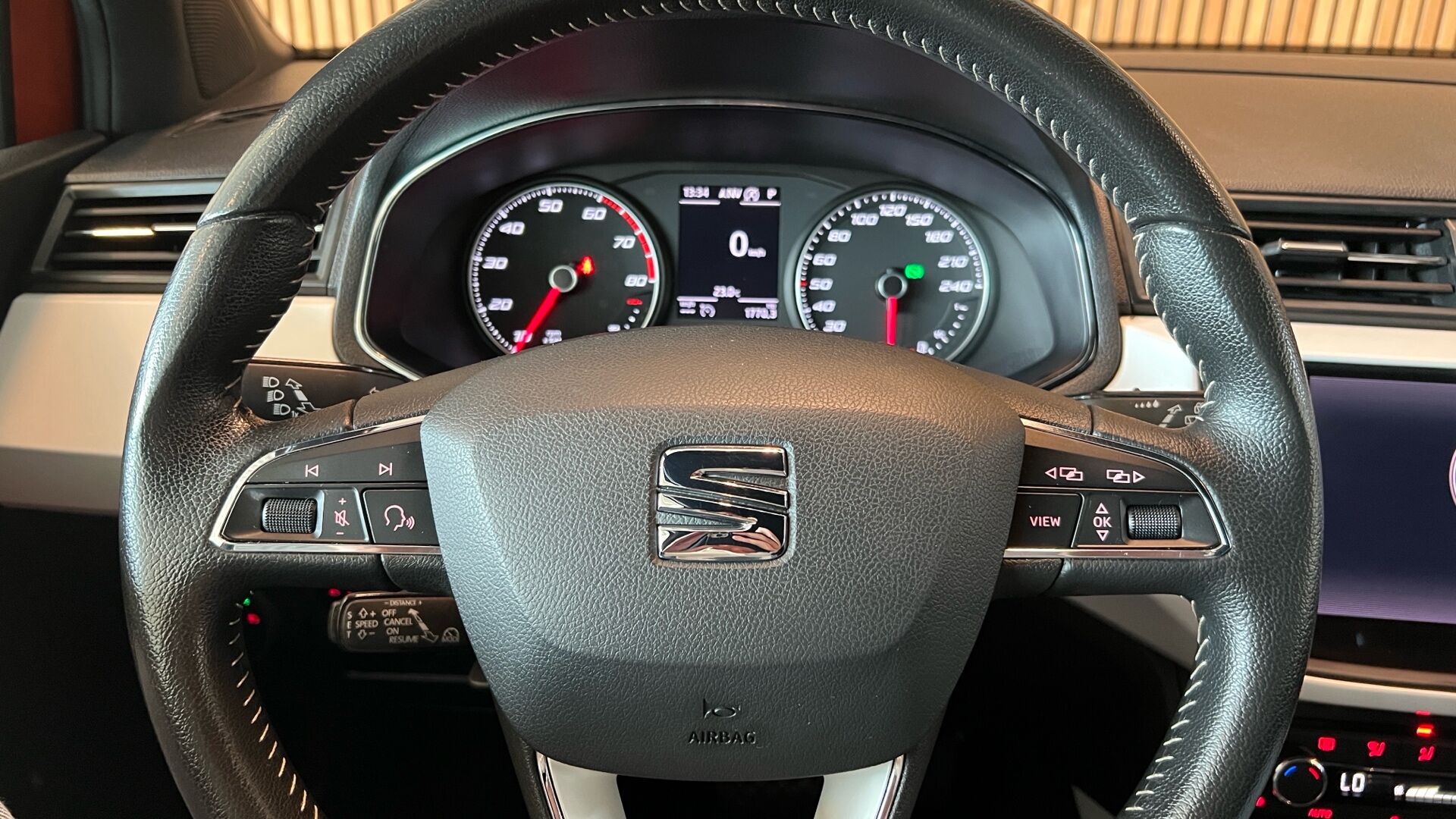 Billede af Seat Arona 1,0 TSI Xcellence Start/Stop DSG 115HK 5d 7g Aut.