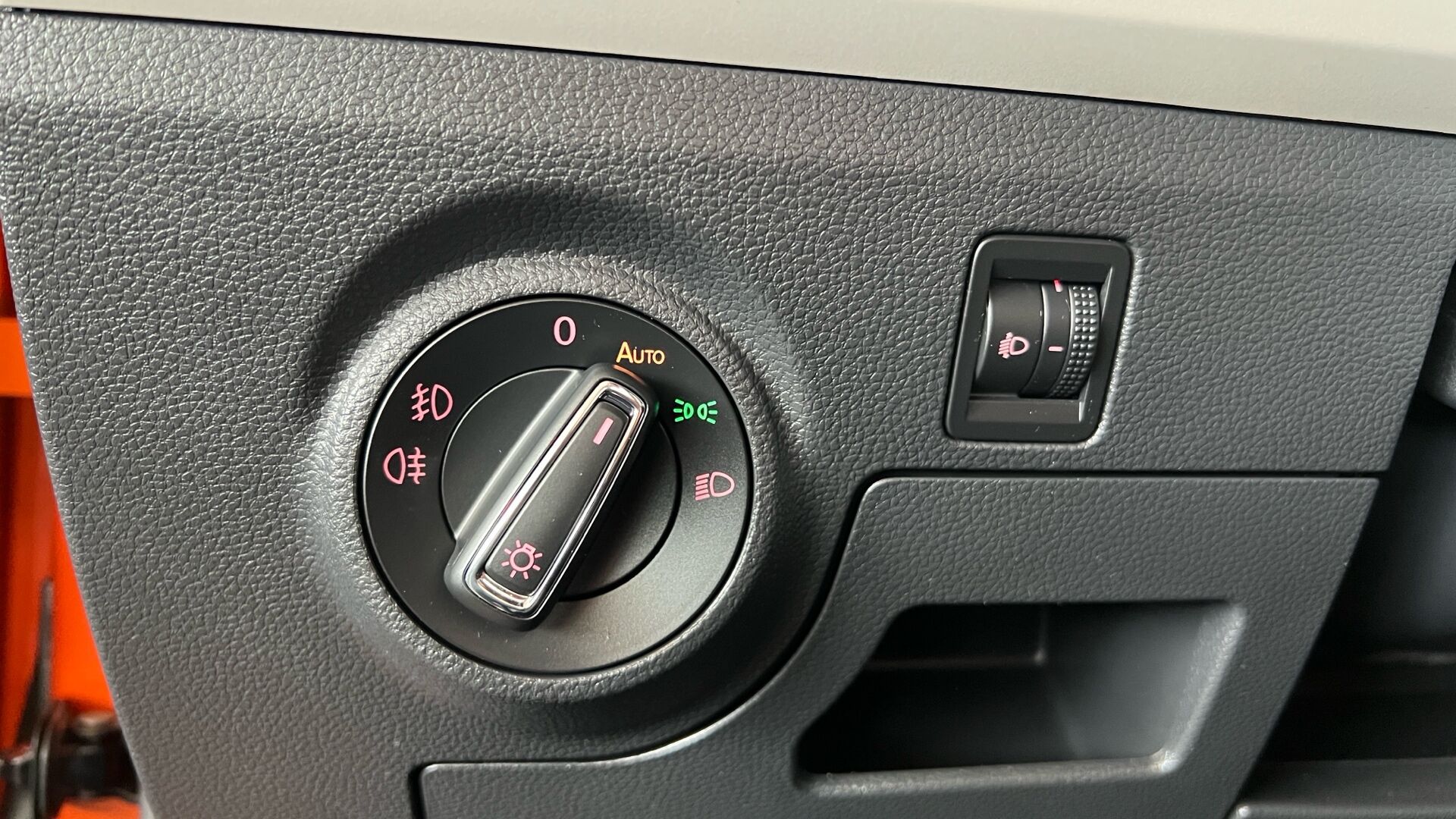 Billede af Seat Arona 1,0 TSI Xcellence Start/Stop DSG 115HK 5d 7g Aut.