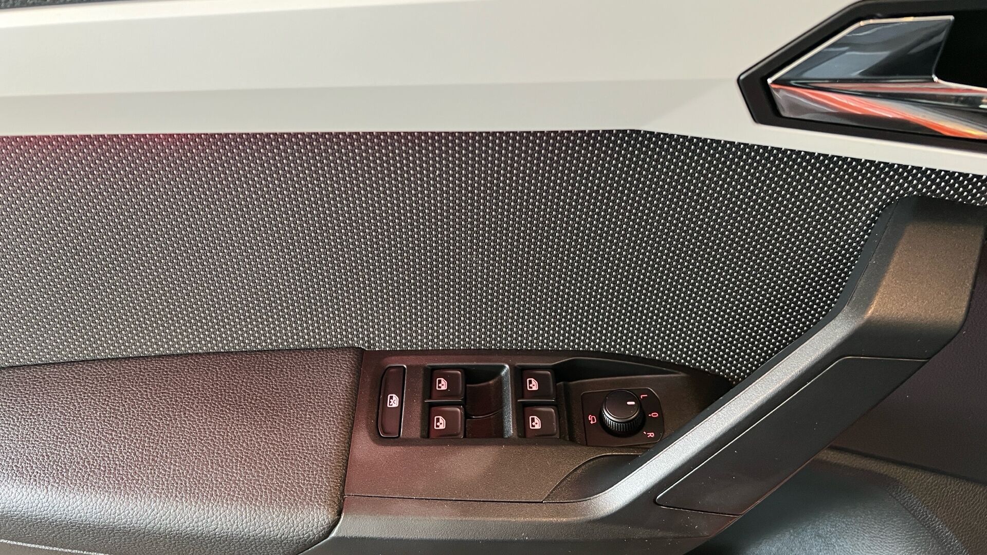 Billede af Seat Arona 1,0 TSI Xcellence Start/Stop DSG 115HK 5d 7g Aut.