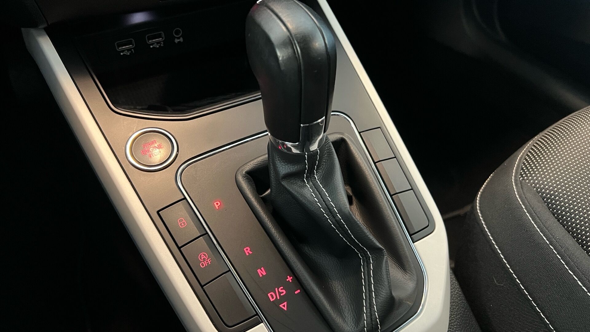 Billede af Seat Arona 1,0 TSI Xcellence Start/Stop DSG 115HK 5d 7g Aut.