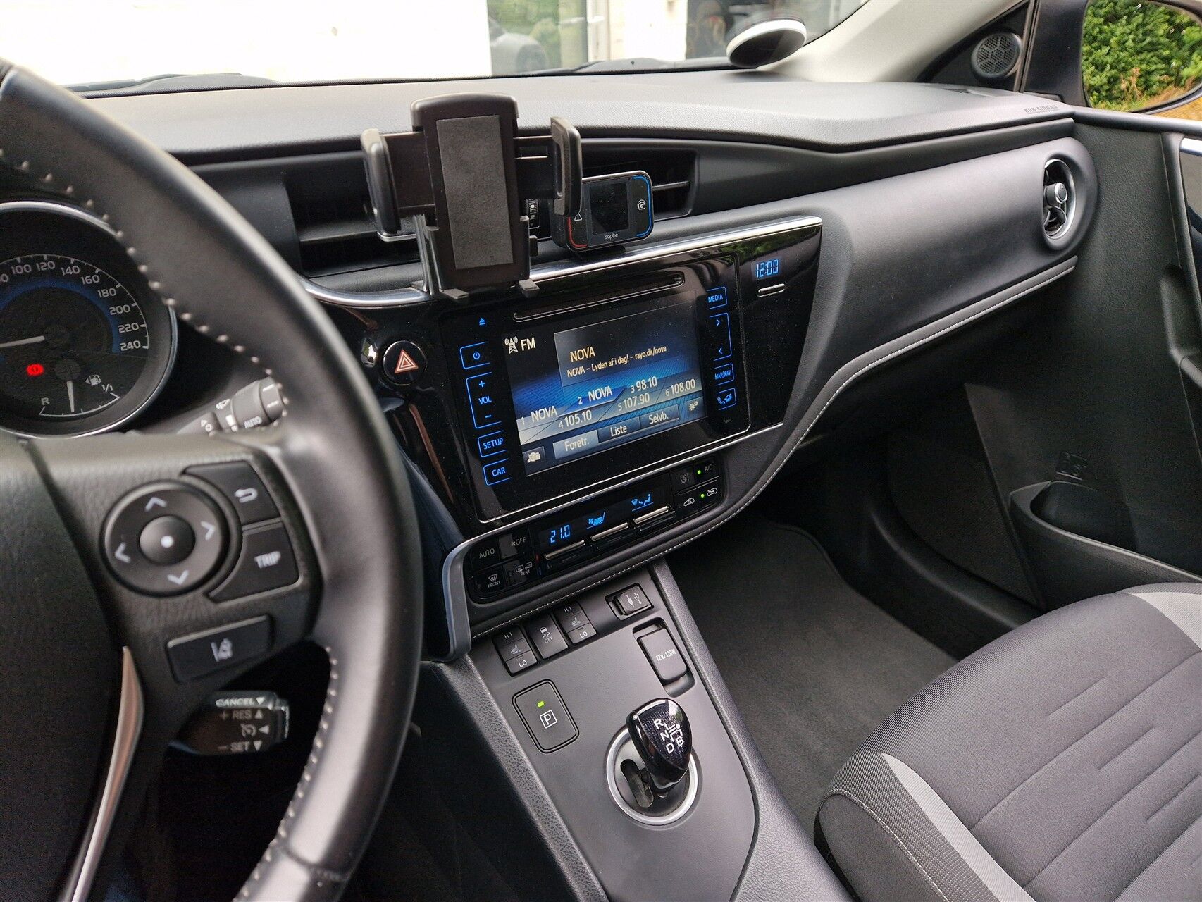 Billede af Toyota Auris Touring Sports 1,8 Hybrid H2 Comfort Safety Sense 136HK Stc Aut.