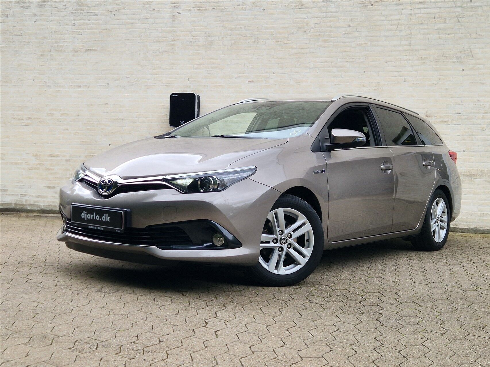 Billede af Toyota Auris Touring Sports 1,8 Hybrid H2 Comfort Safety Sense 136HK Stc Aut.