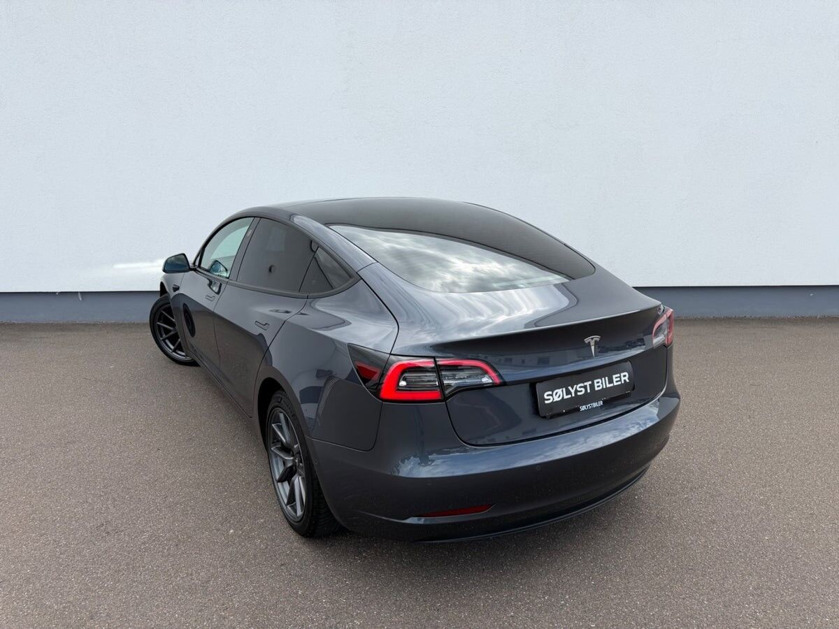 Billede af Tesla Model 3 EL Standard Range 283HK Aut.