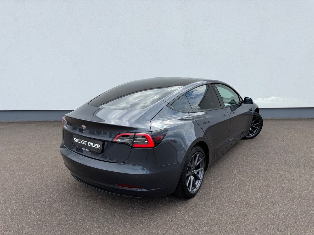 Billede af Tesla Model 3 EL Standard Range 283HK Aut.