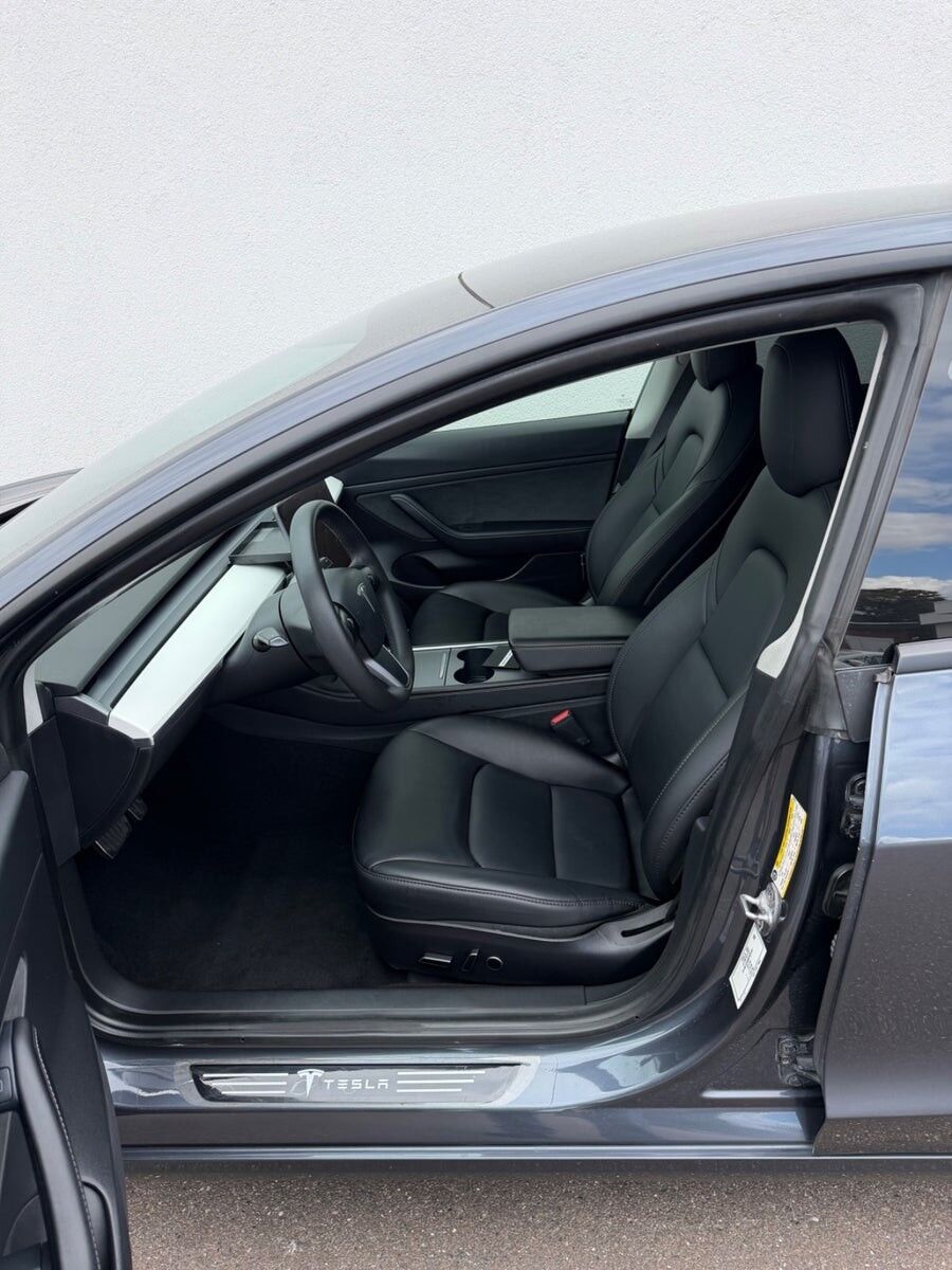 Billede af Tesla Model 3 EL Standard Range 283HK Aut.