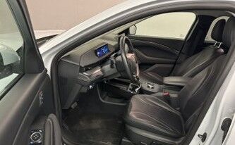 Billede af Ford Mustang Mach-E EL UR 294HK 5d Aut.