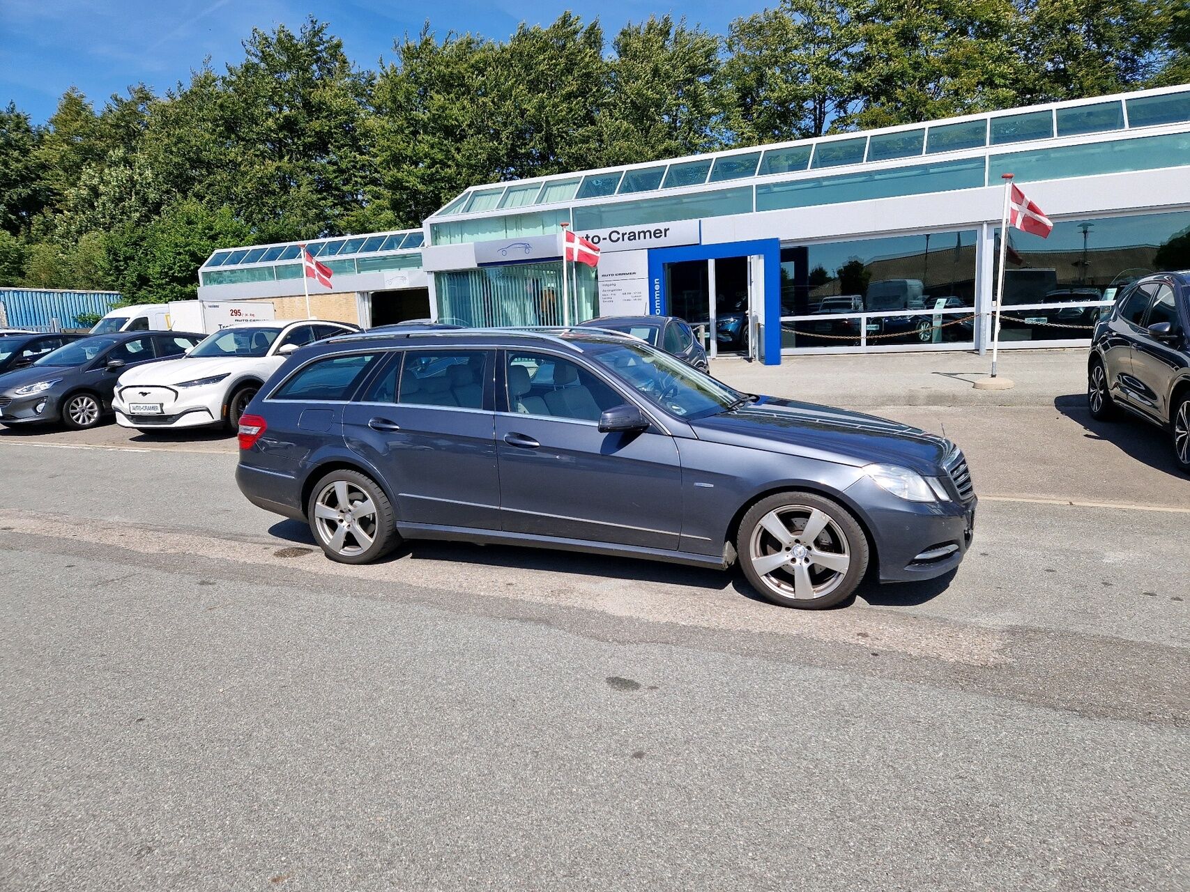 Billede af Mercedes-Benz E220 d T 2,1 CDI BlueEfficiency 7G-Tronic Plus 170HK Stc 7g Aut.