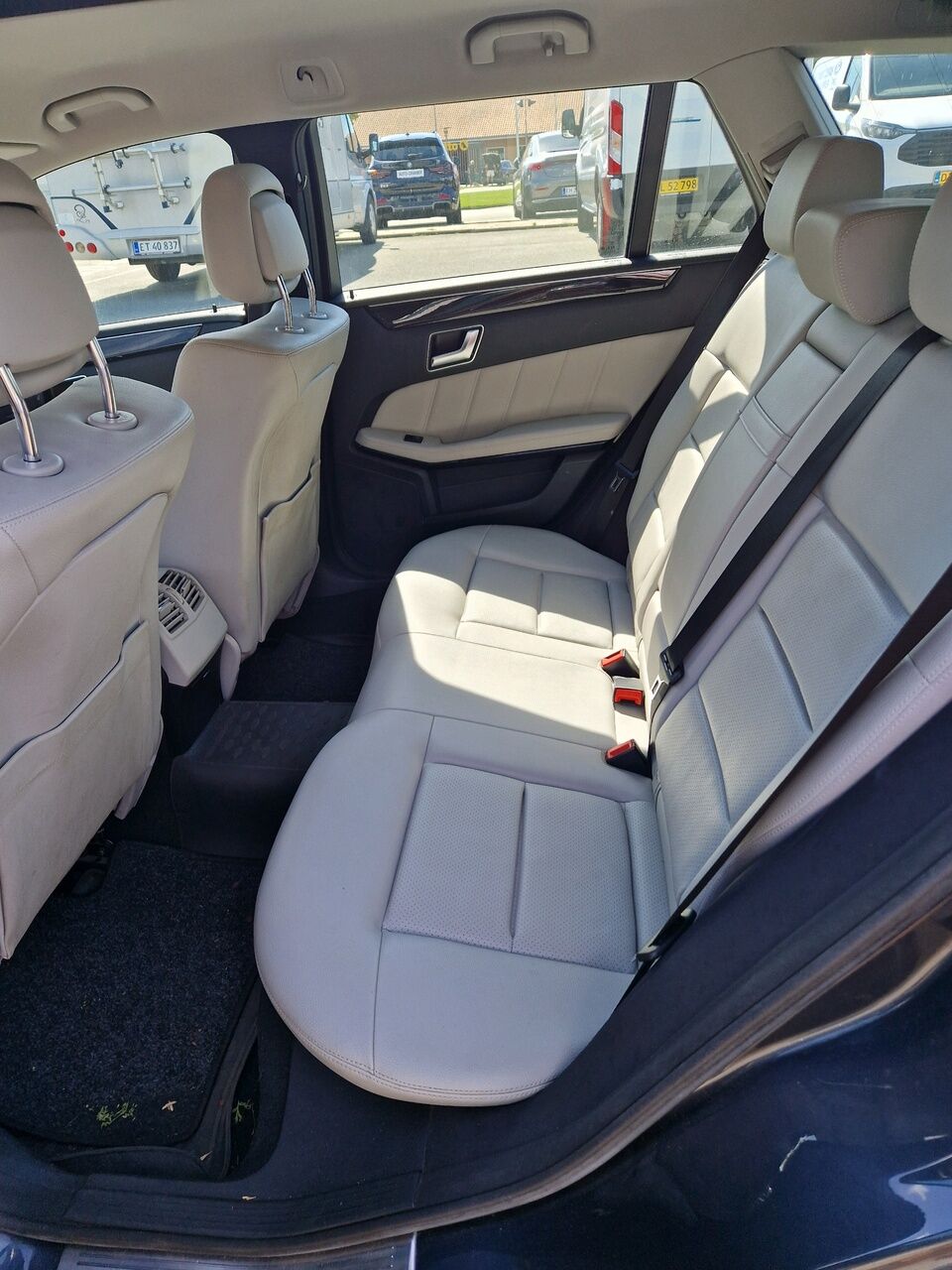 Billede af Mercedes-Benz E220 d T 2,1 CDI BlueEfficiency 7G-Tronic Plus 170HK Stc 7g Aut.