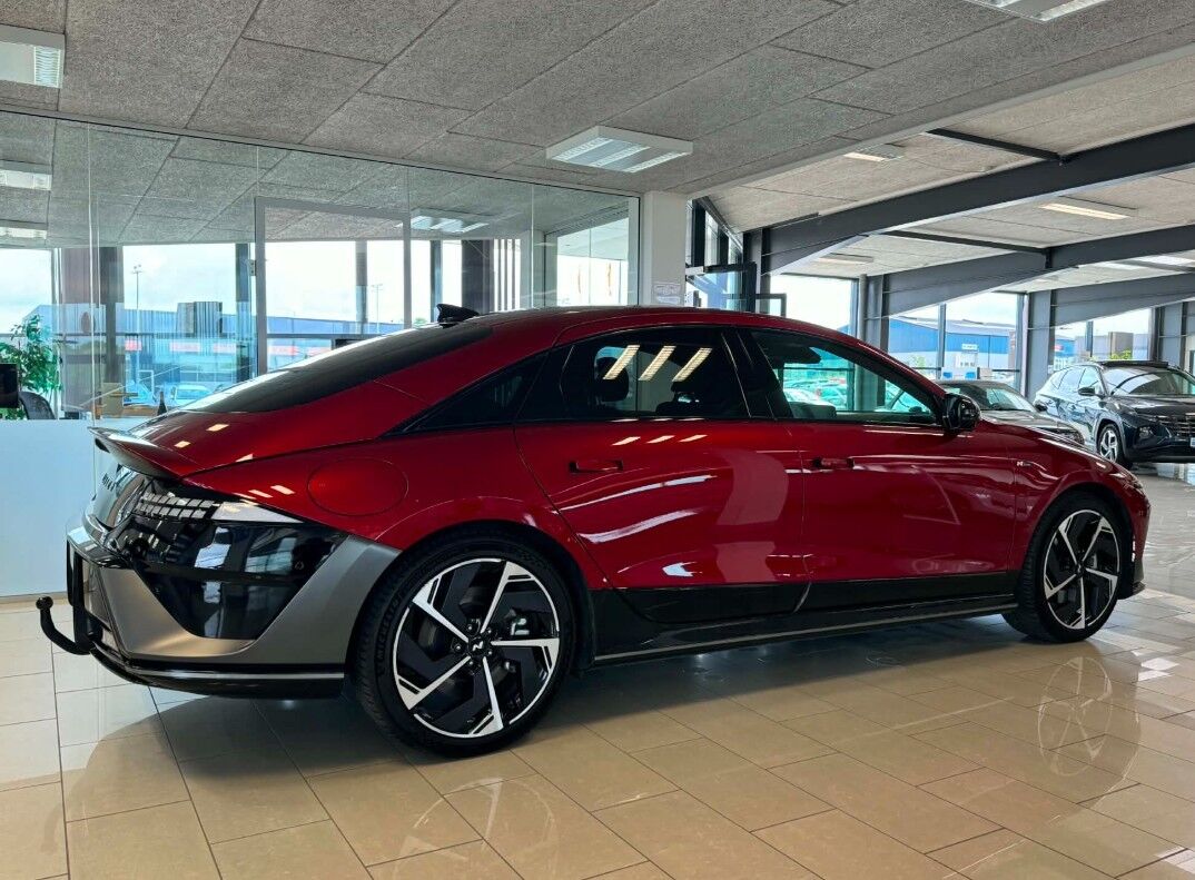 Billede af Hyundai Ioniq 6 Electric 84 kWh N-line+ 4WD 325HK Aut.