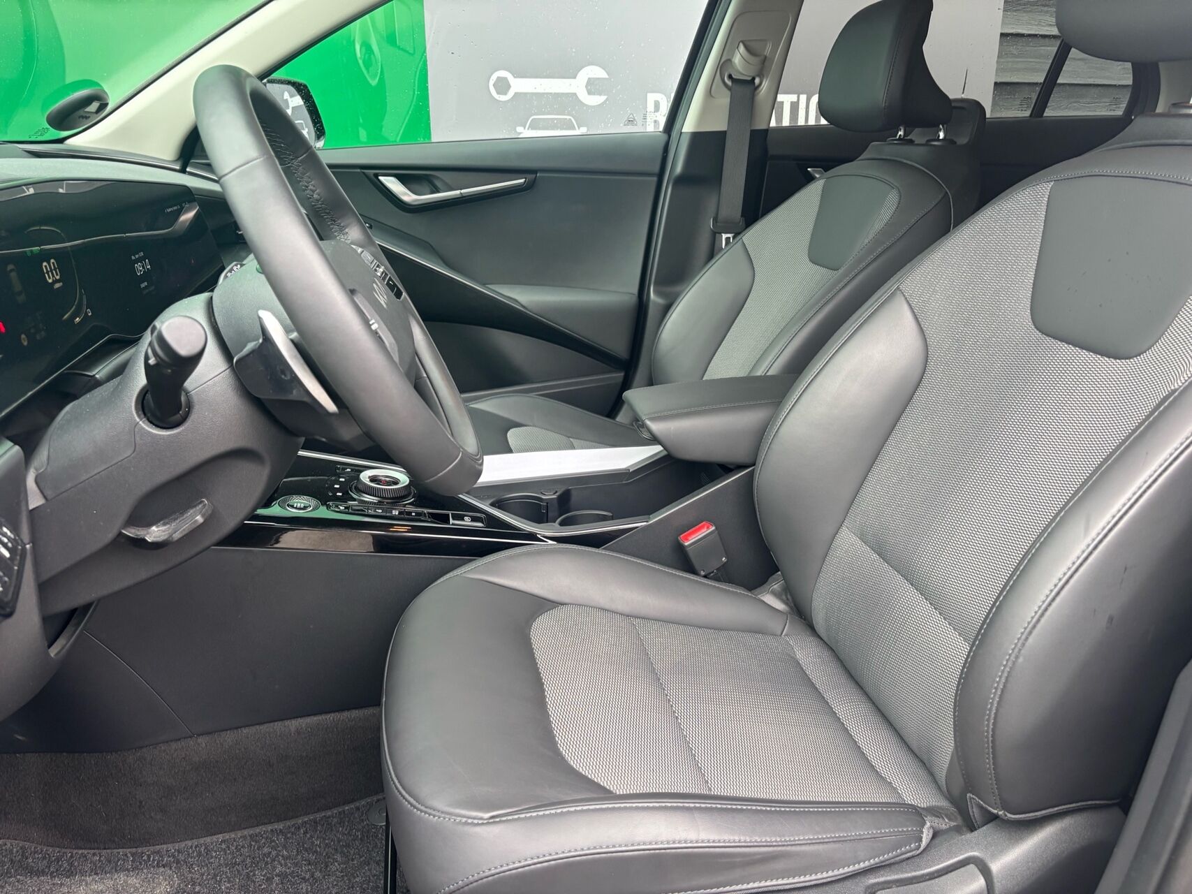 Billede af Kia Niro 1,6 GDI PHEV  Plugin-hybrid Prestige DCT 183HK 5d 6g Aut.