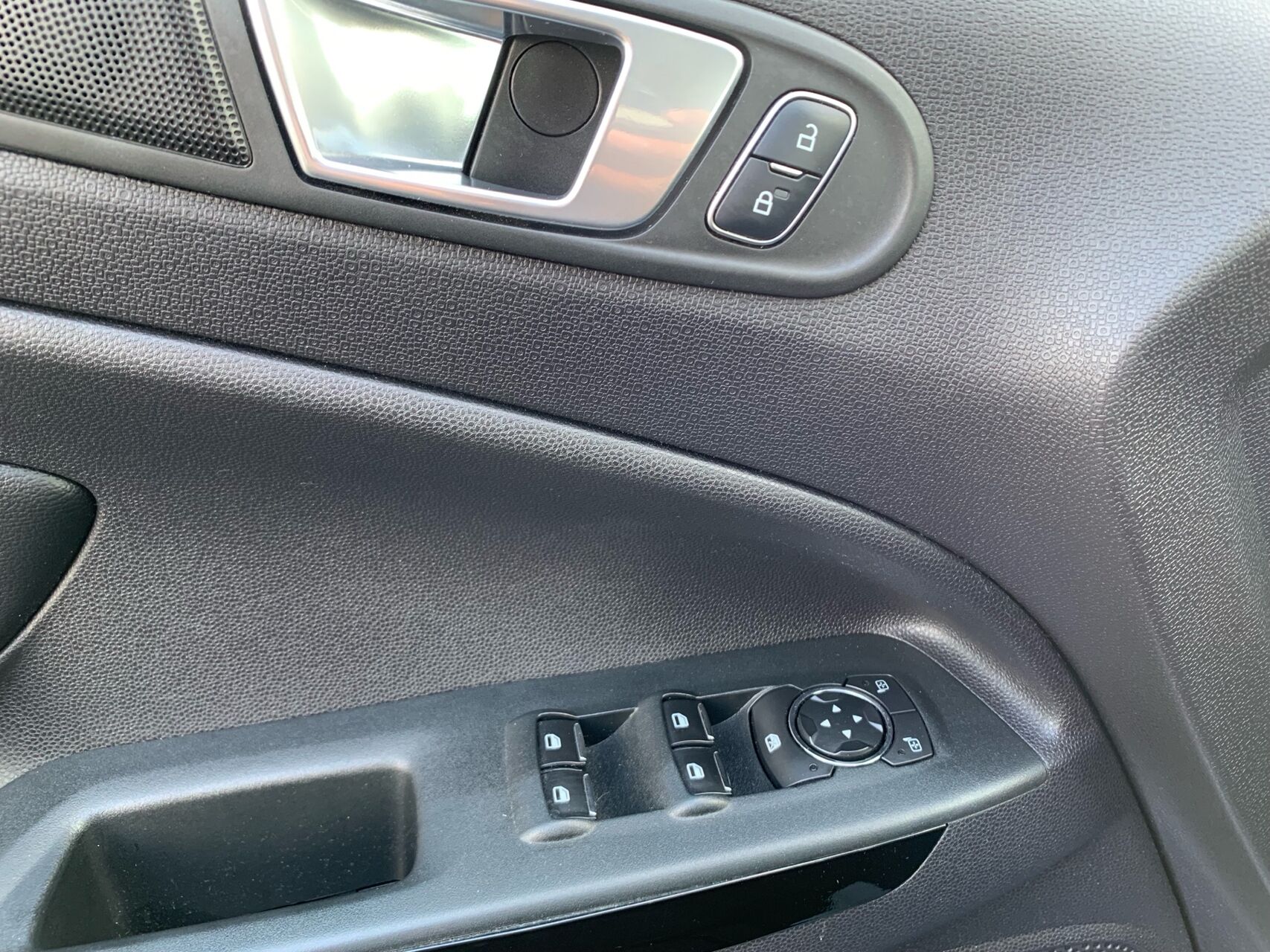 Billede af Ford Ecosport 1,0 EcoBoost ST-Line Black Start/Stop 140HK 5d