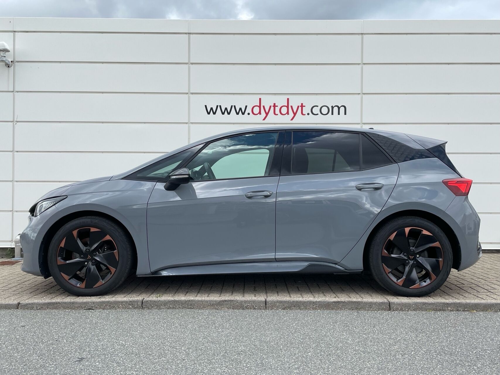 Billede af Cupra Born EL Dinamica Pack High 204HK 5d Aut.