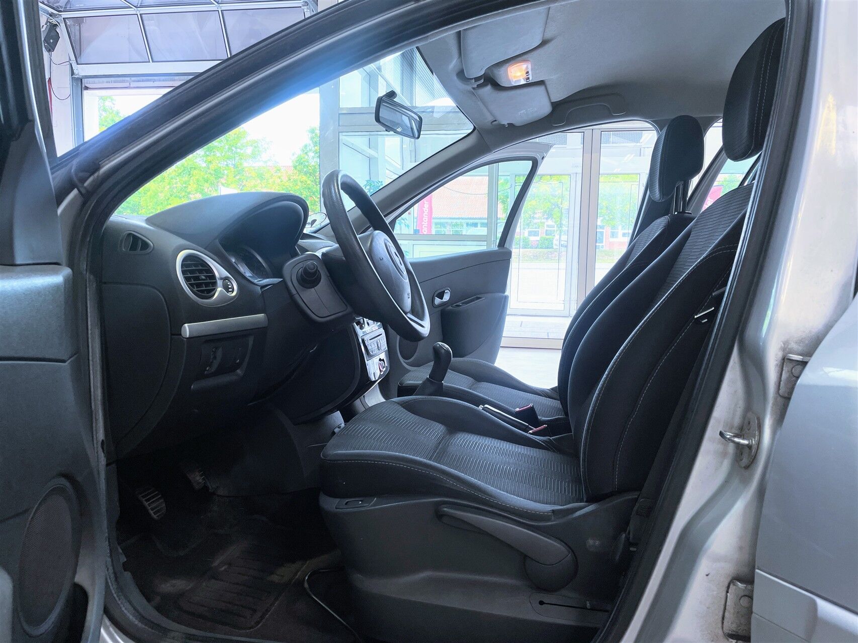 Billede af Renault Clio 1,2 TCE Expression Sport Tourer 100HK 5d Man. 