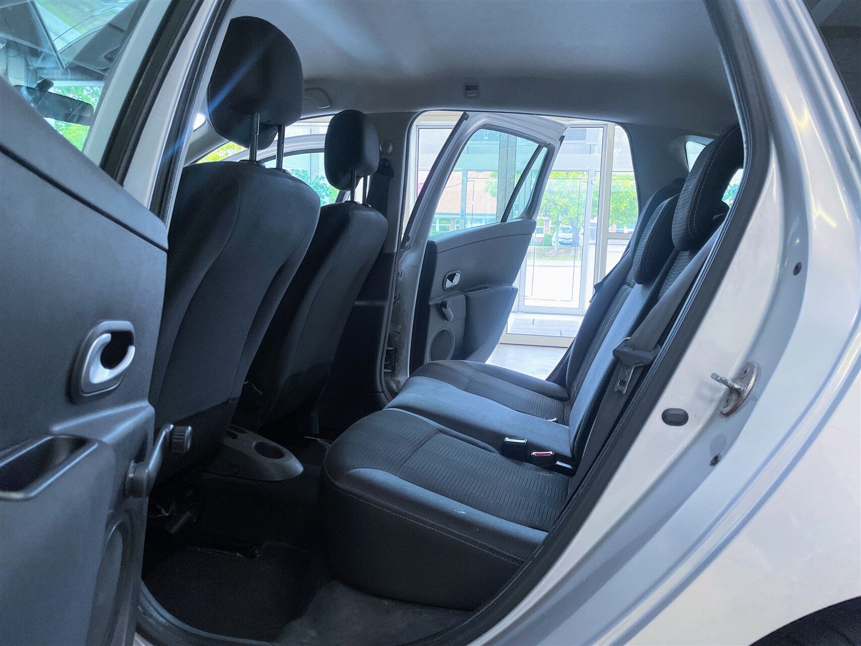 Billede af Renault Clio 1,2 TCE Expression Sport Tourer 100HK 5d Man. 