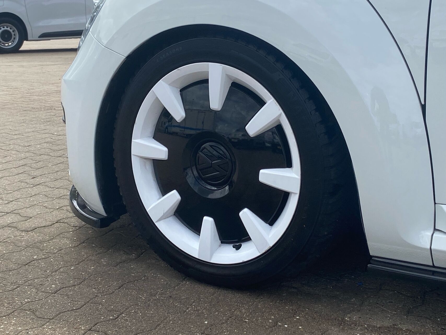 Billede af VW Beetle 2,0 TSI DSG 180HK 3d 6g Aut.