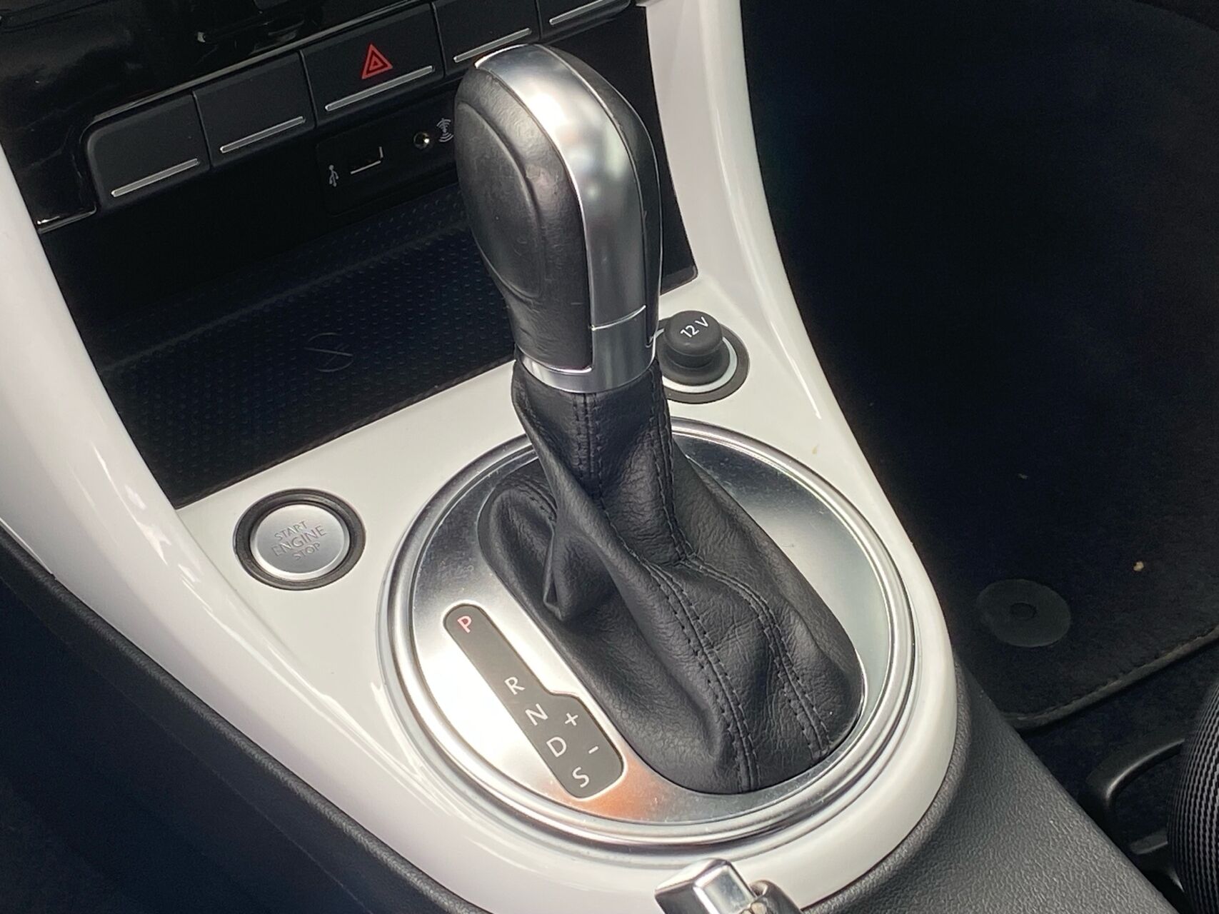Billede af VW Beetle 2,0 TSI DSG 180HK 3d 6g Aut.