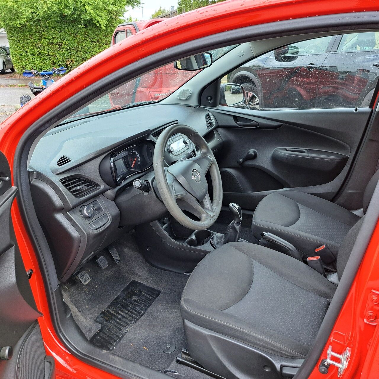Billede af Opel Karl 1,0 Essentia 75HK 5d