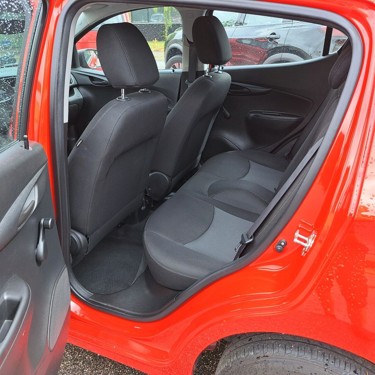 Billede af Opel Karl 1,0 Essentia 75HK 5d