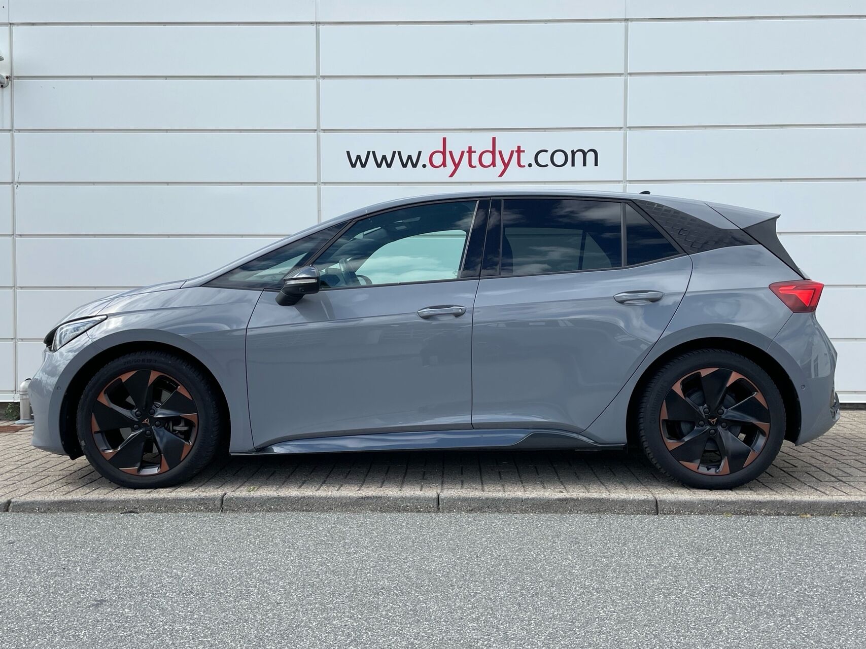 Billede af Cupra Born EL Dinamica Pack High 204HK 5d Aut.