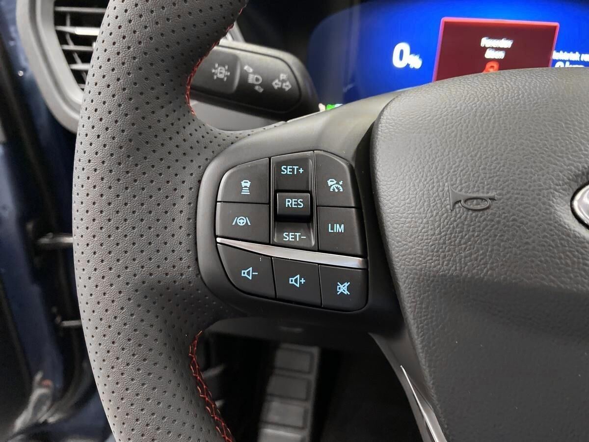 Billede af Ford Kuga 2,5 Plugin-hybrid ST-Line X CVT 225HK 5d Trinl. Gear