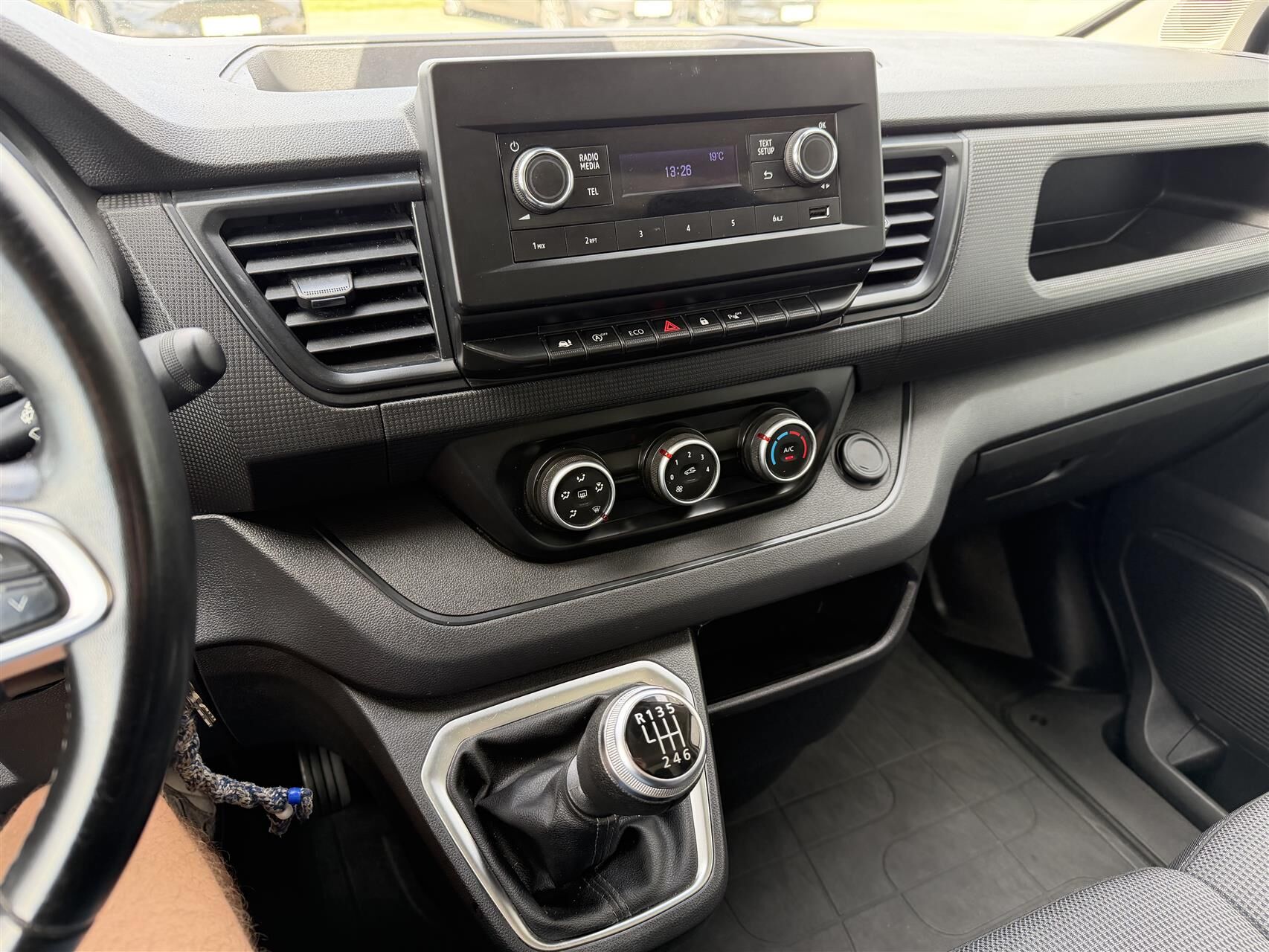 Billede af Renault Trafic L2H1 2,0 DCI start/stop 150HK Van 6g